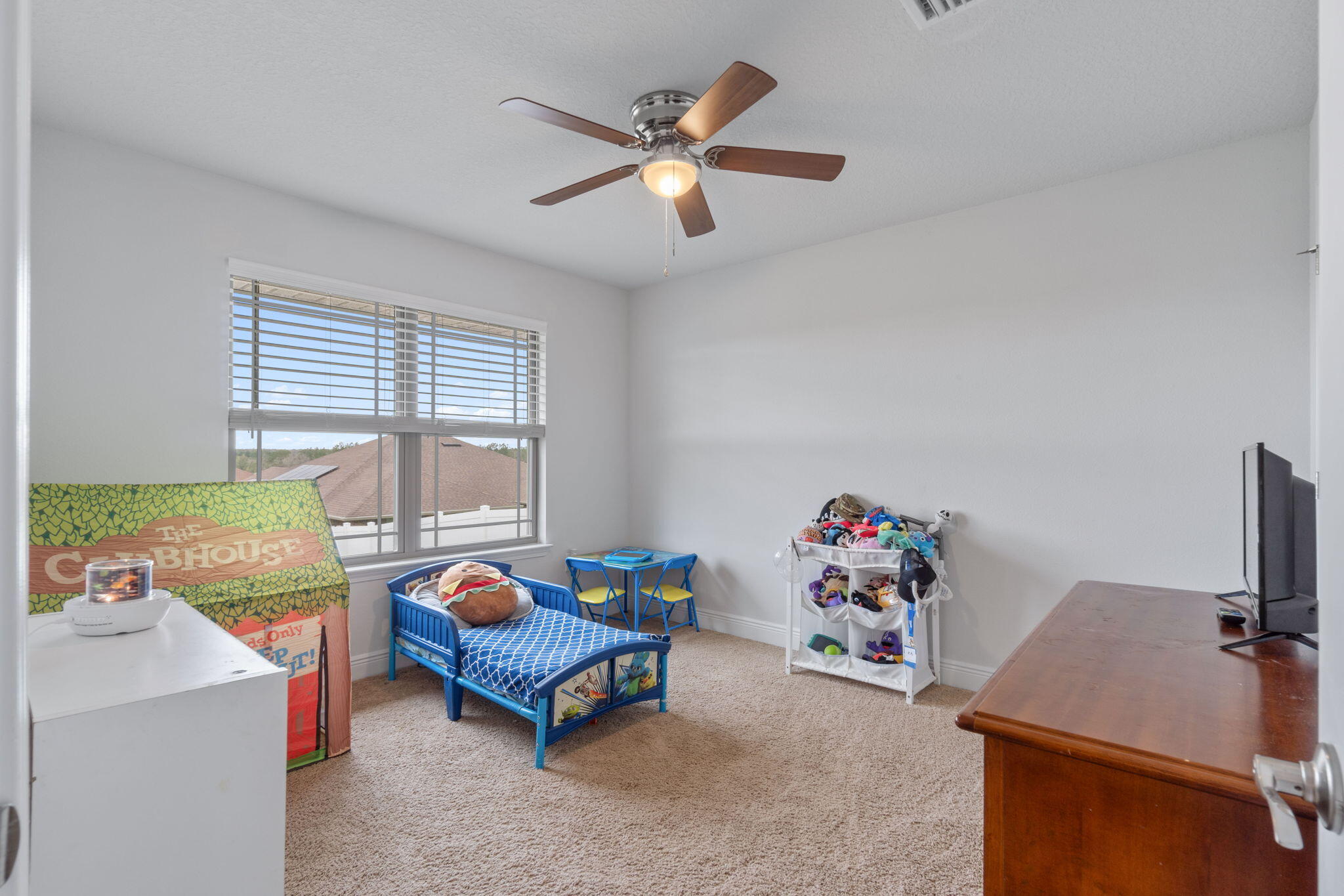 HAMILTON CROSSING - Residential