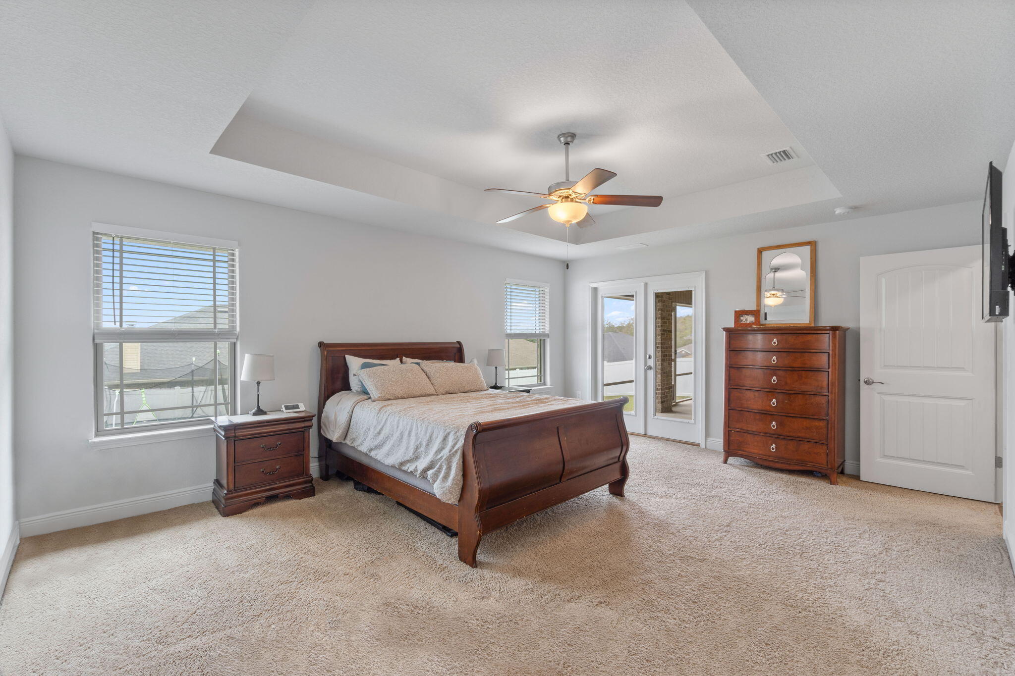 HAMILTON CROSSING - Residential