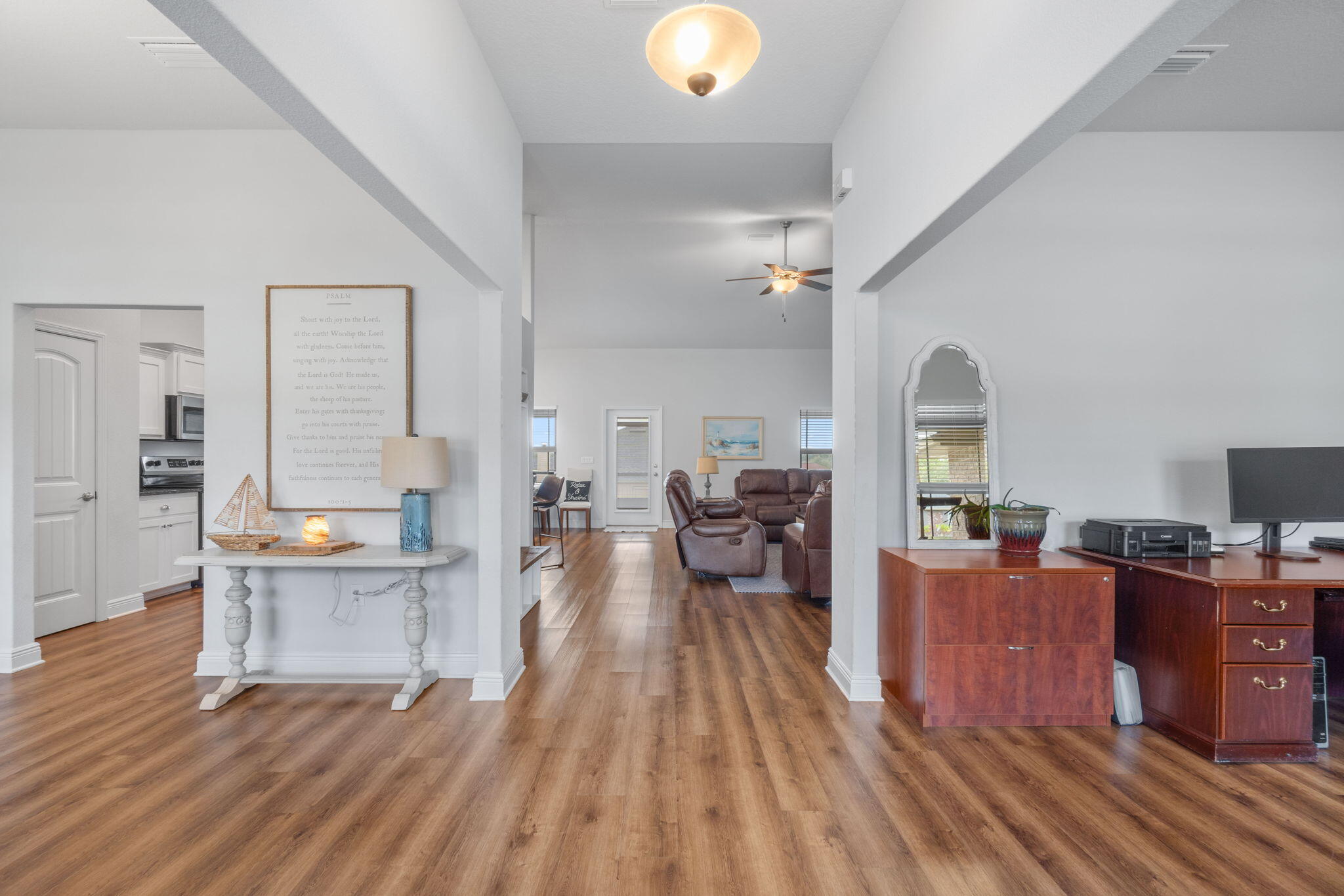 HAMILTON CROSSING - Residential