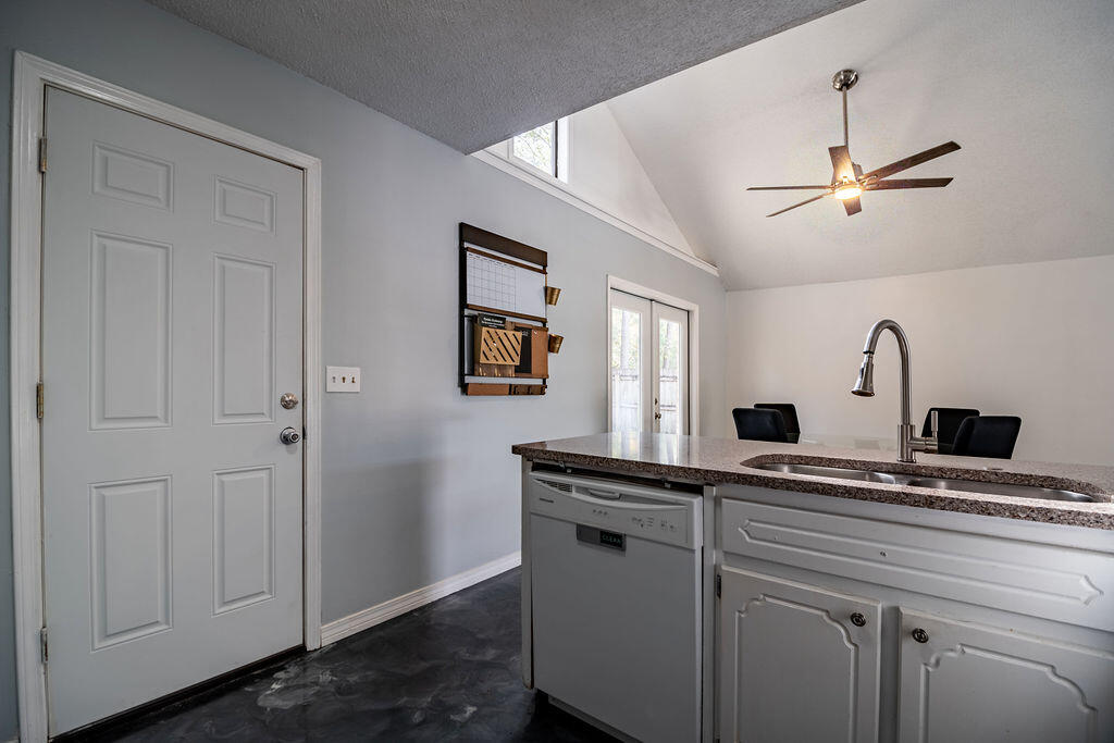 OLD HICKORY - Residential