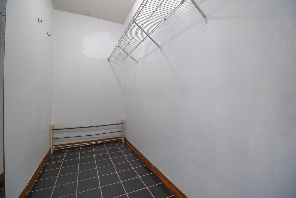 OLD HICKORY - Residential