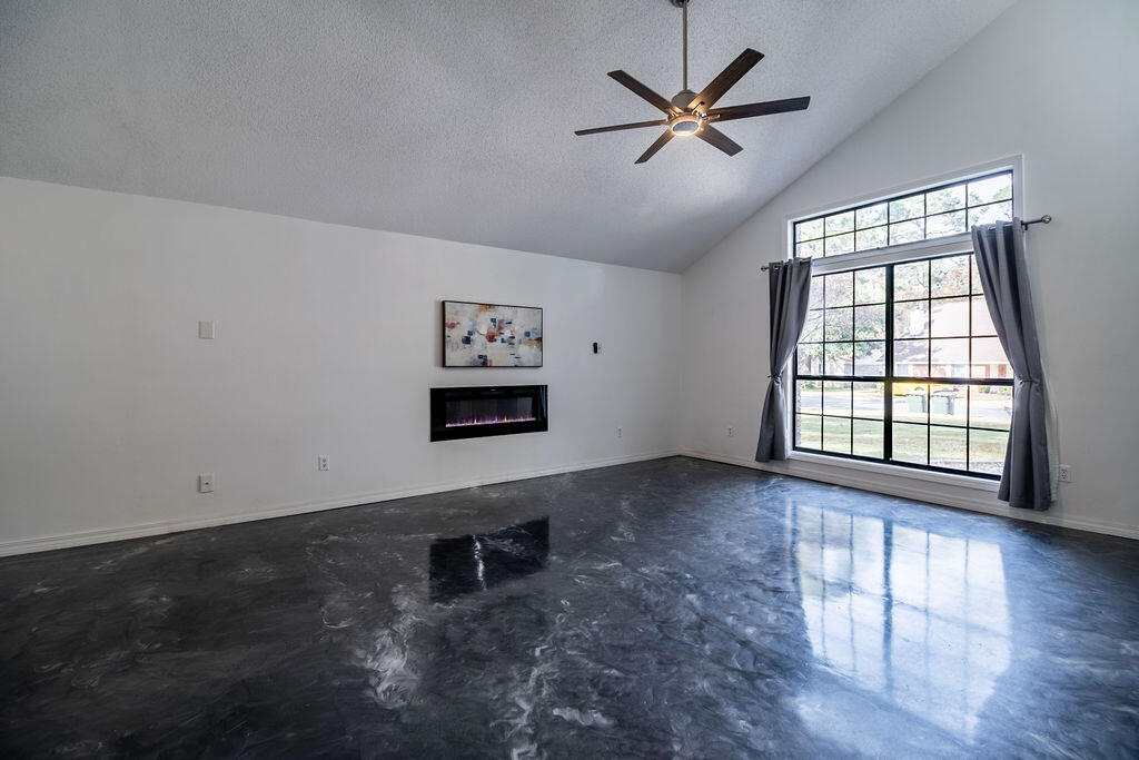 OLD HICKORY - Residential