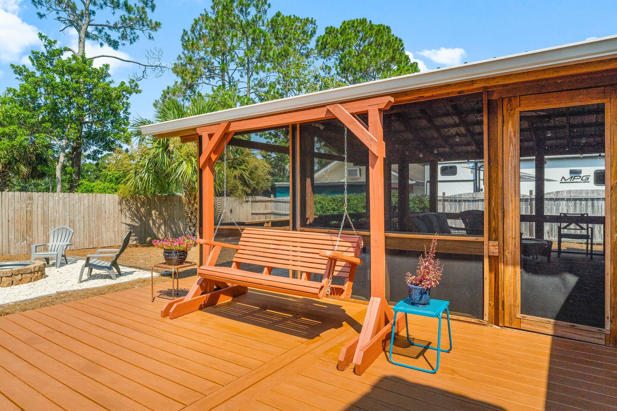 COLONY CLUB HARBOUR PH 1 - Residential