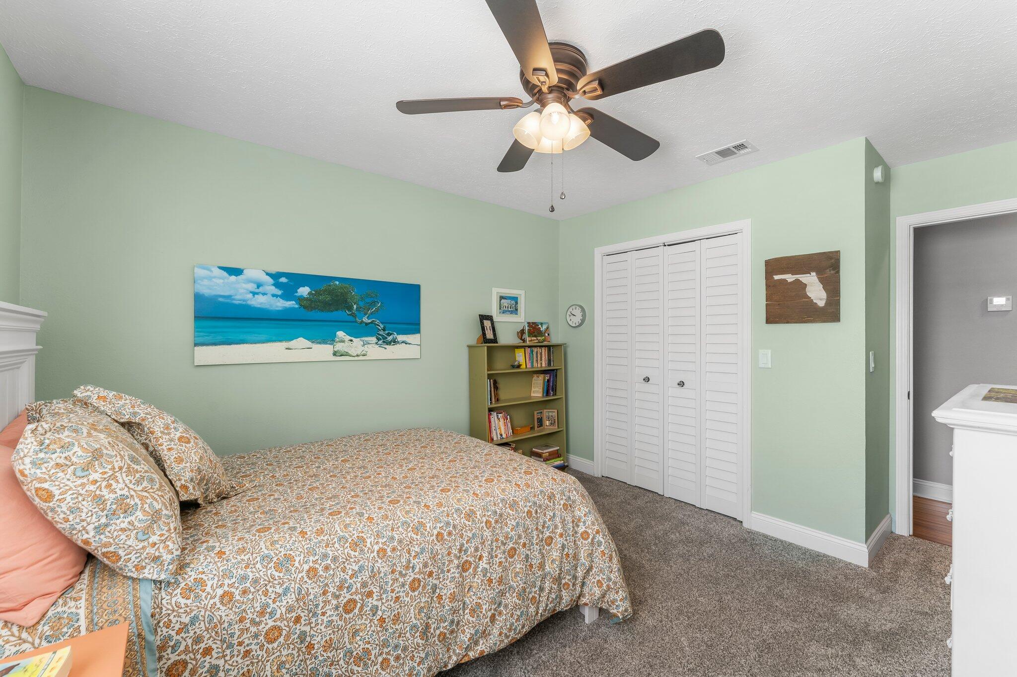 COLONY CLUB HARBOUR PH 1 - Residential