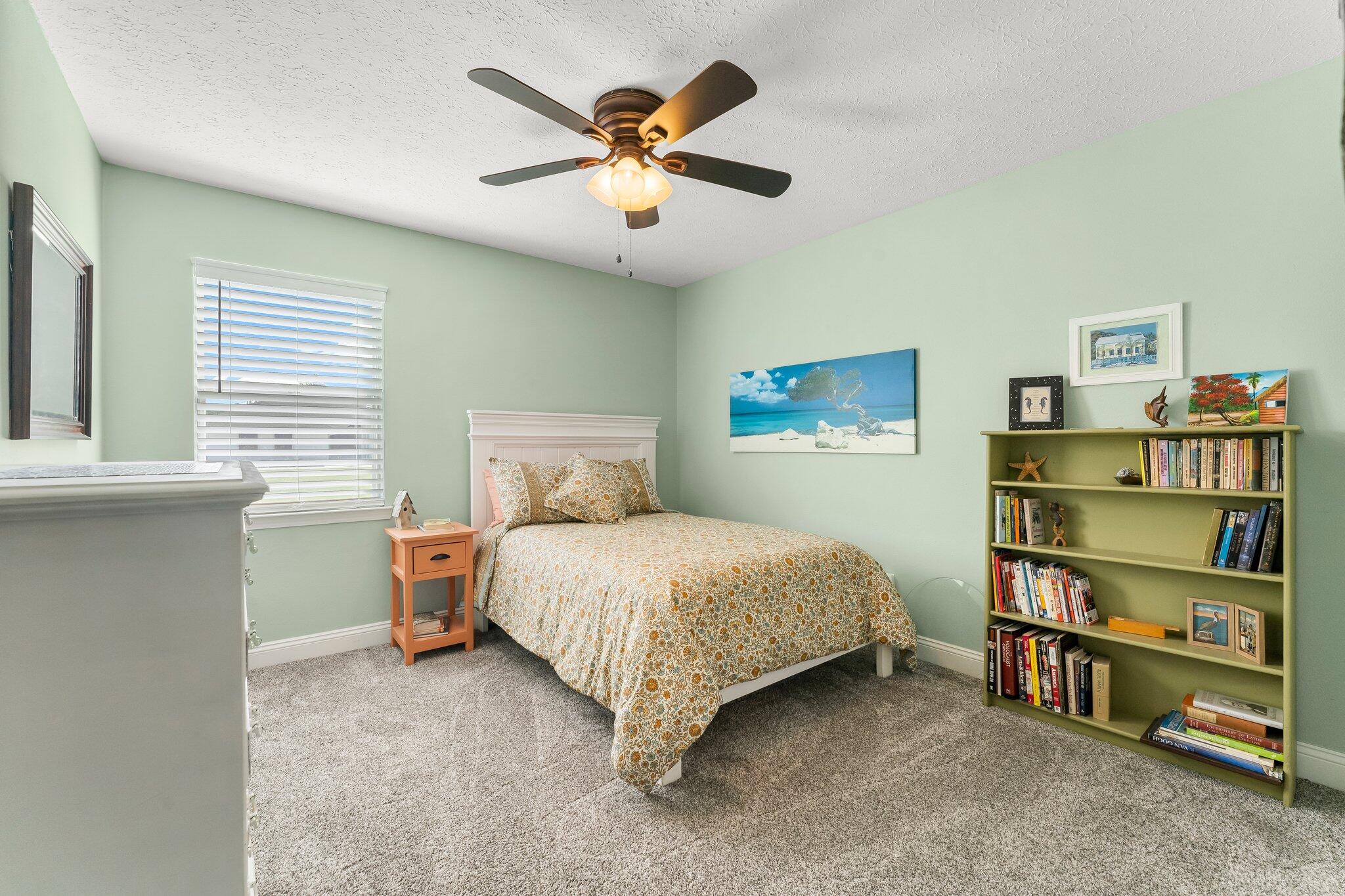 COLONY CLUB HARBOUR PH 1 - Residential