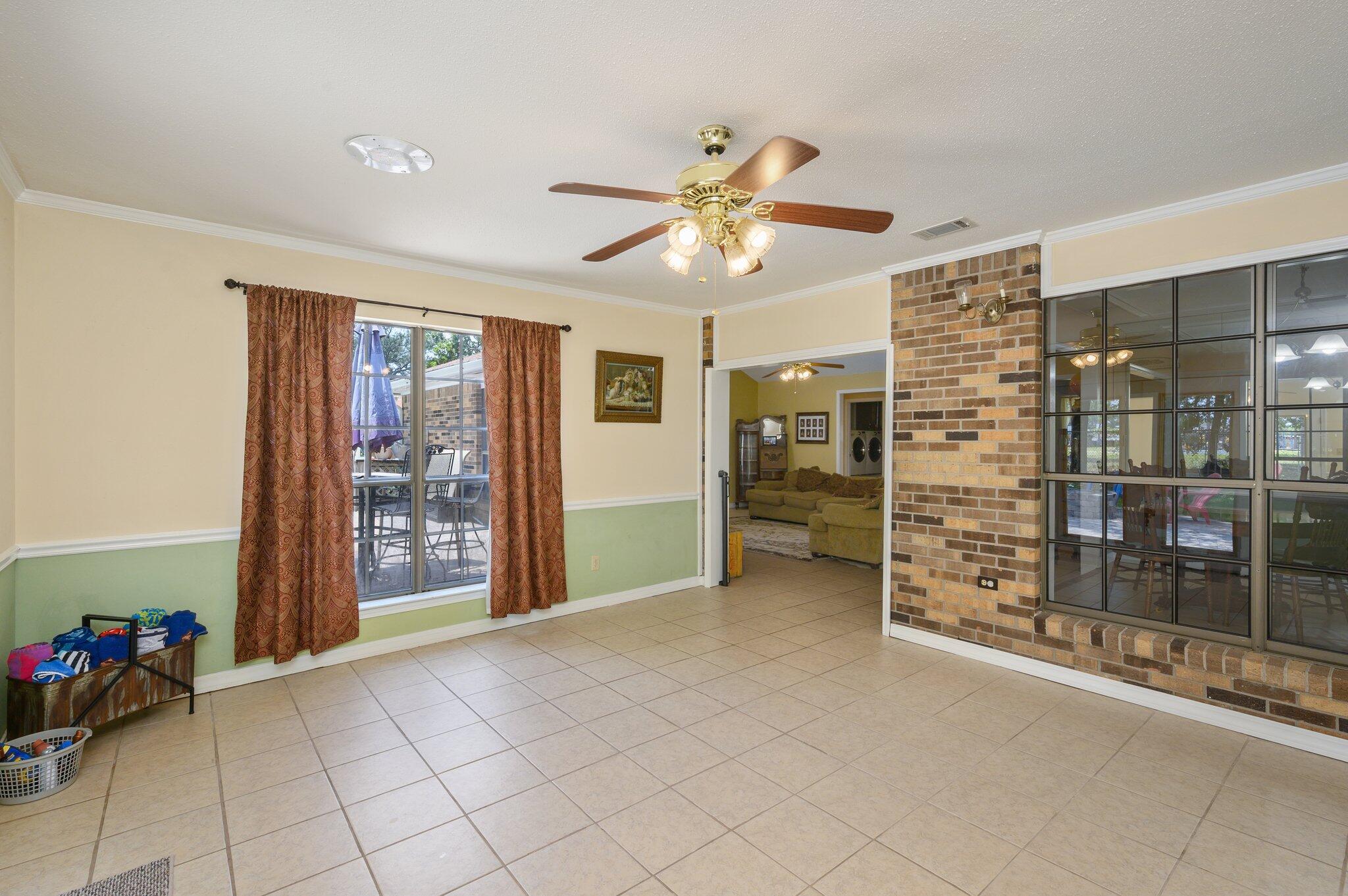 LONGWOOD PINES S/D - Residential