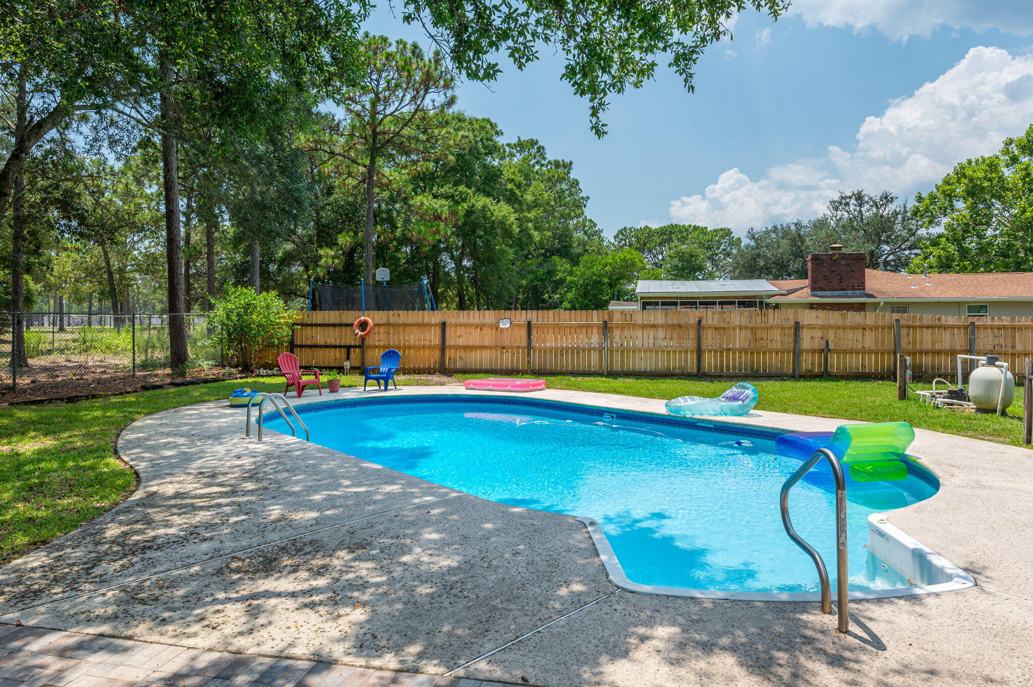 LONGWOOD PINES S/D - Residential