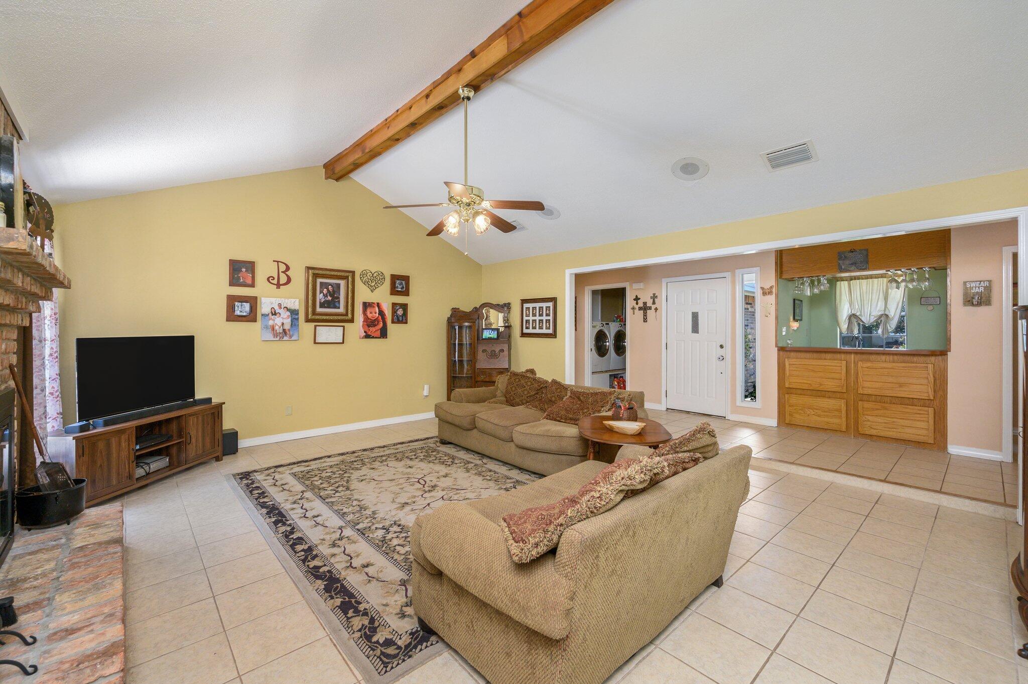 LONGWOOD PINES S/D - Residential