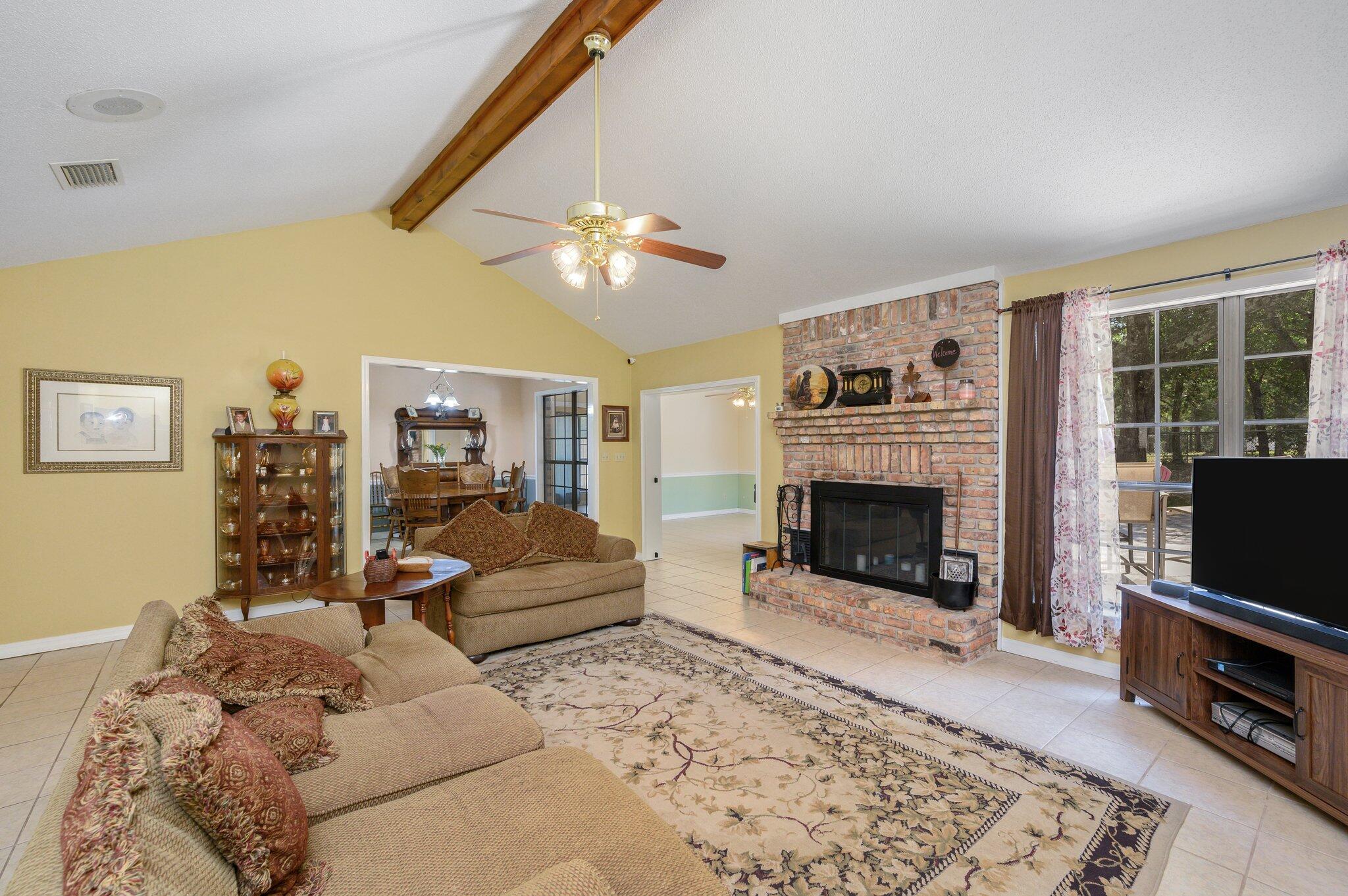 LONGWOOD PINES S/D - Residential