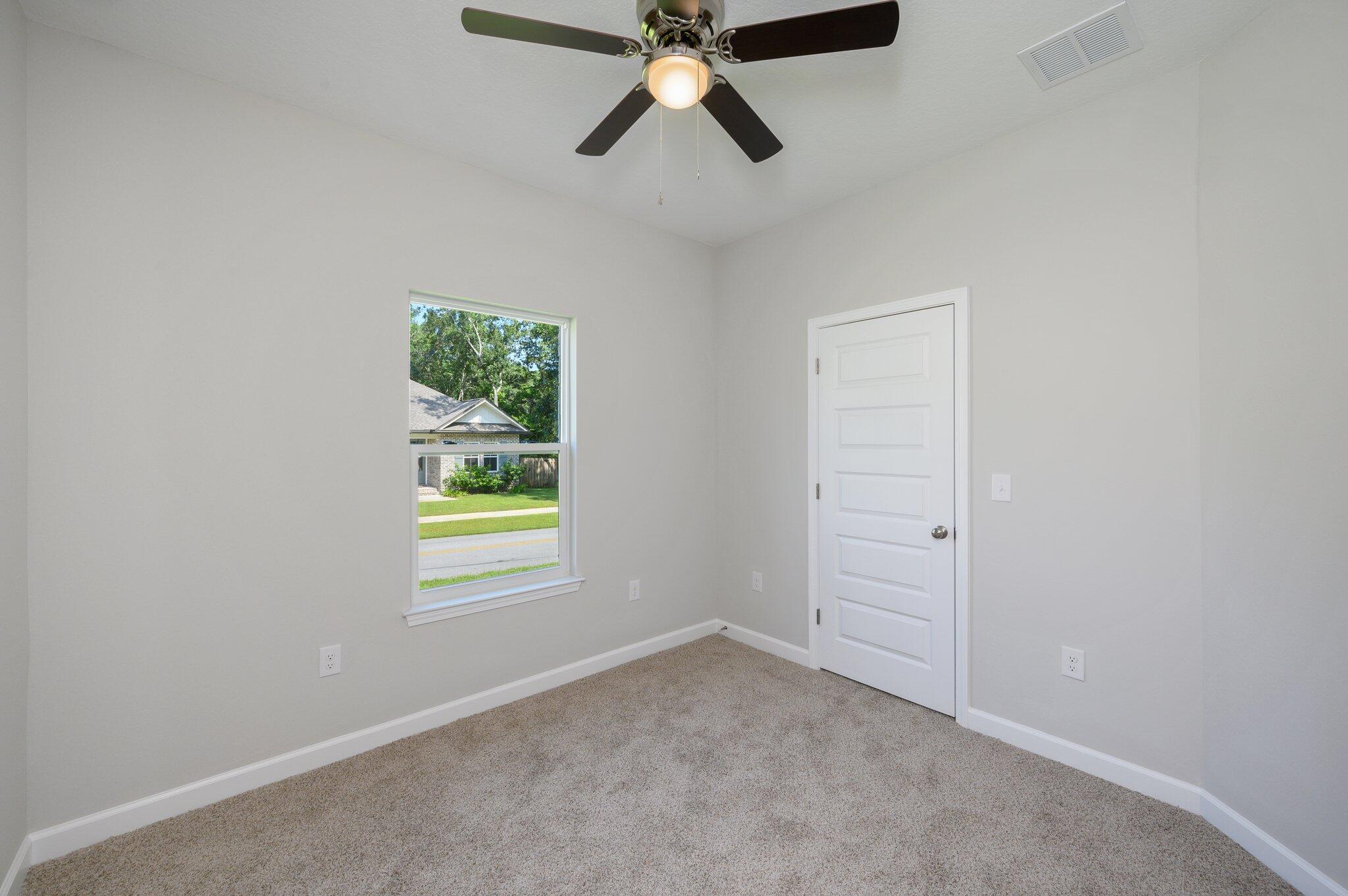 LAUREL OAKS S/D - Residential