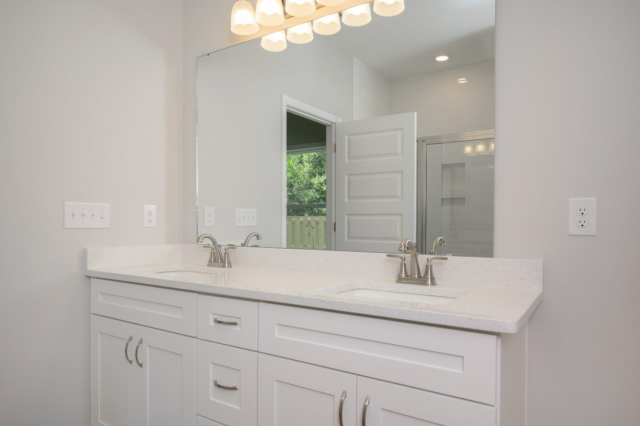 LAUREL OAKS S/D - Residential