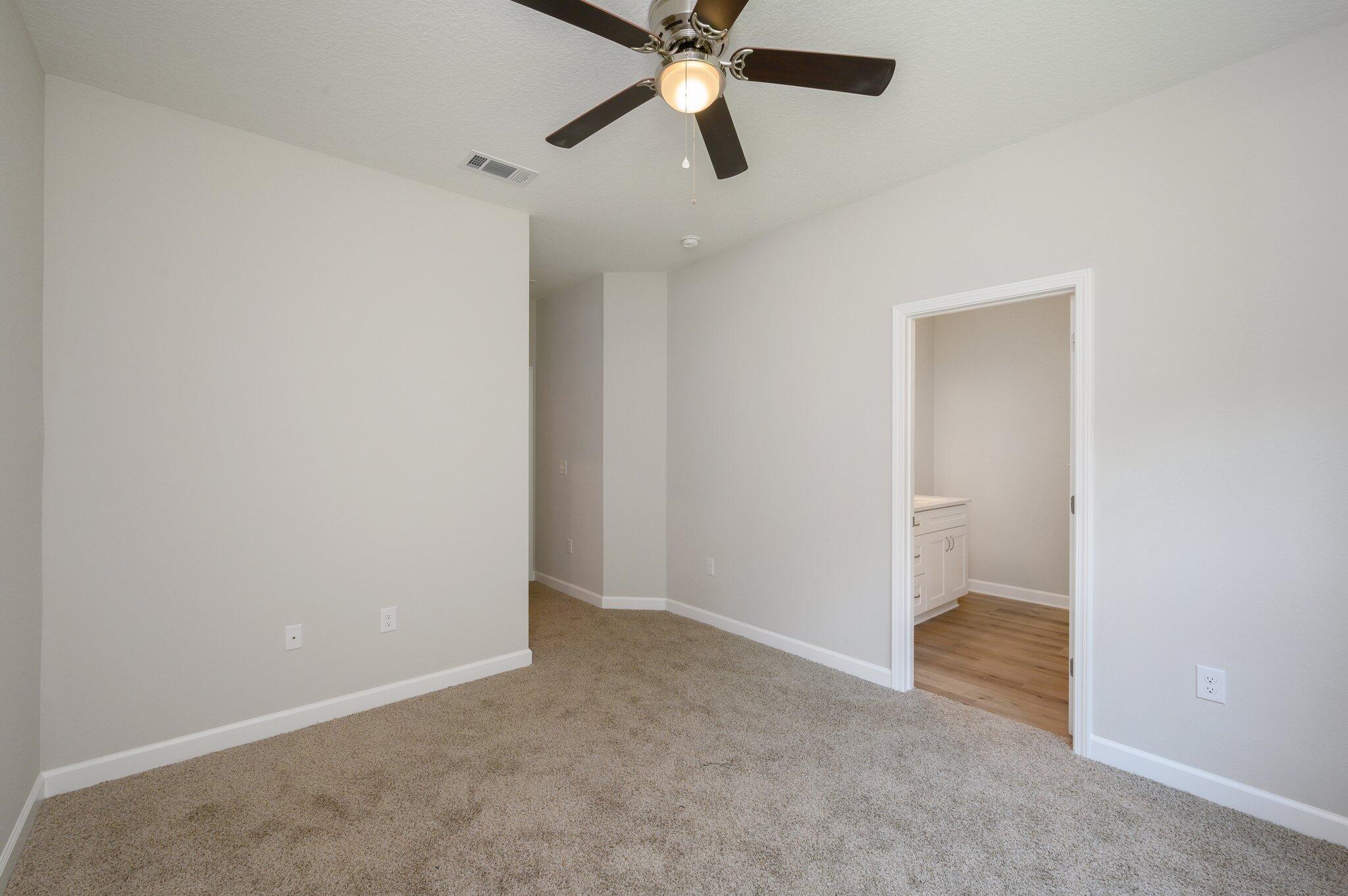 LAUREL OAKS S/D - Residential