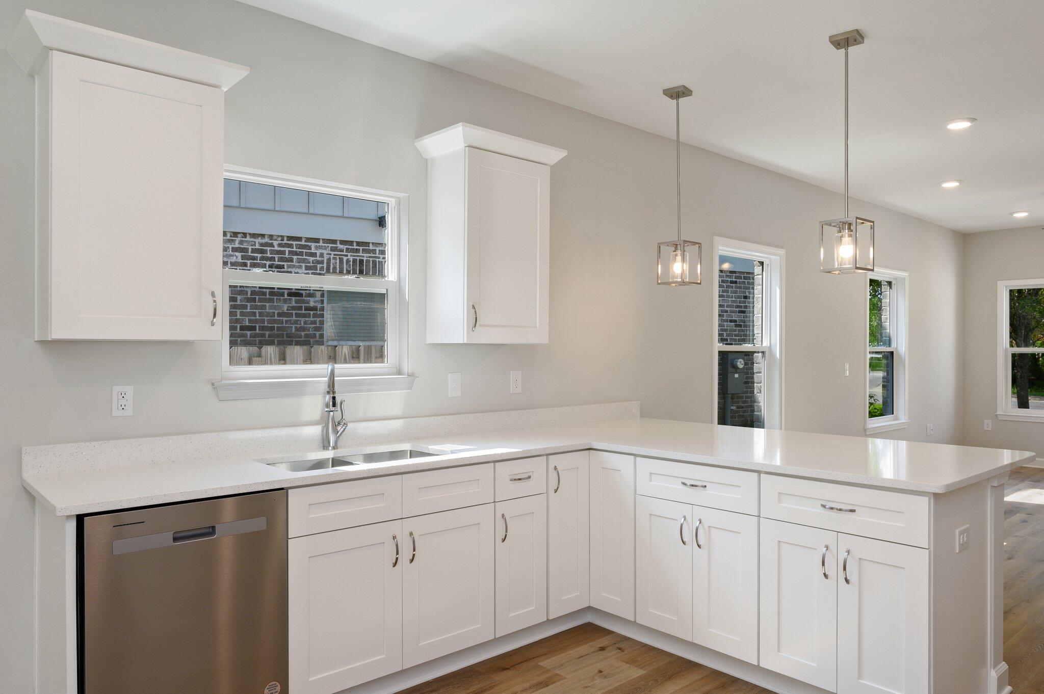 LAUREL OAKS S/D - Residential