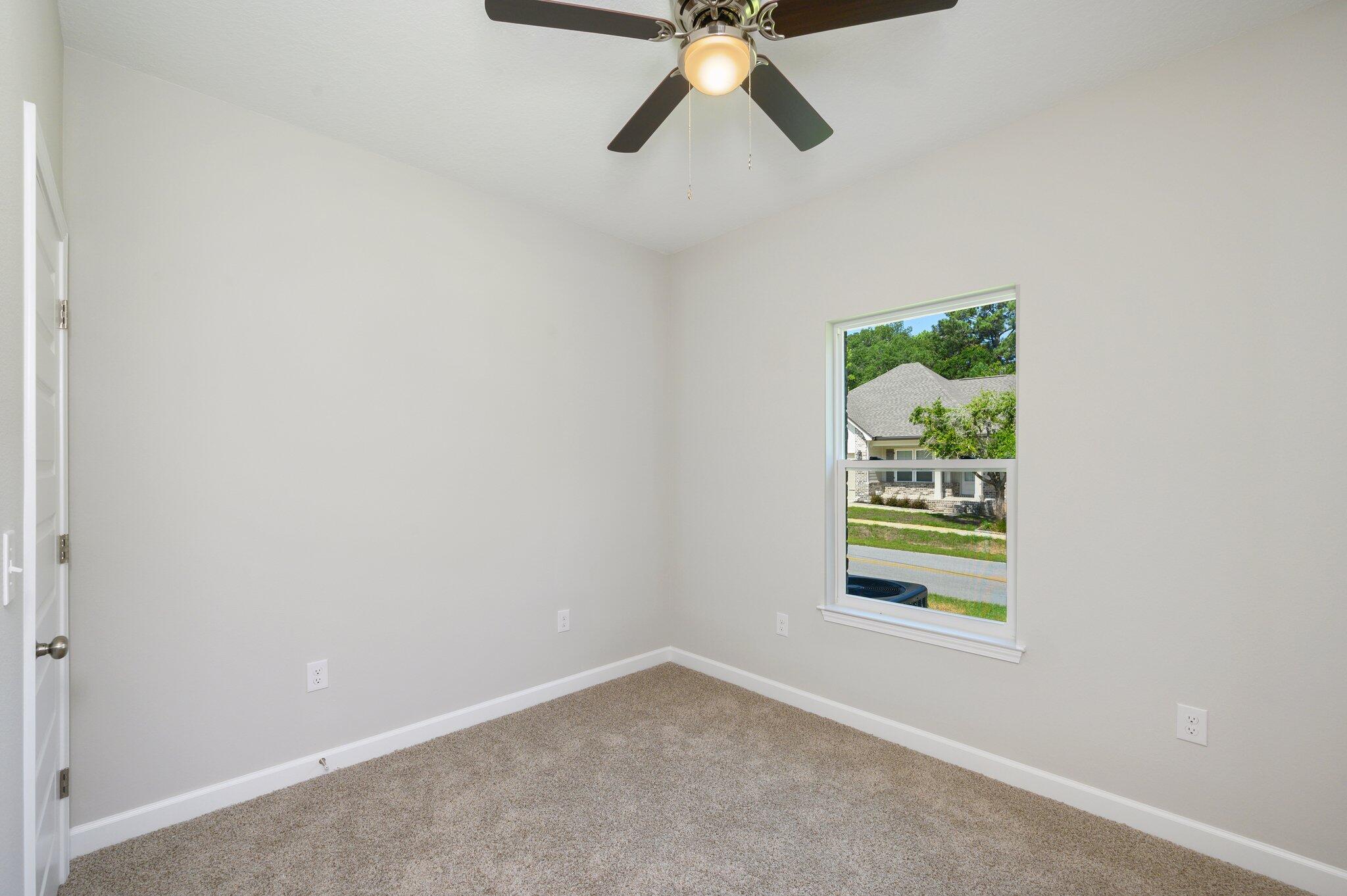 LAUREL OAKS S/D - Residential