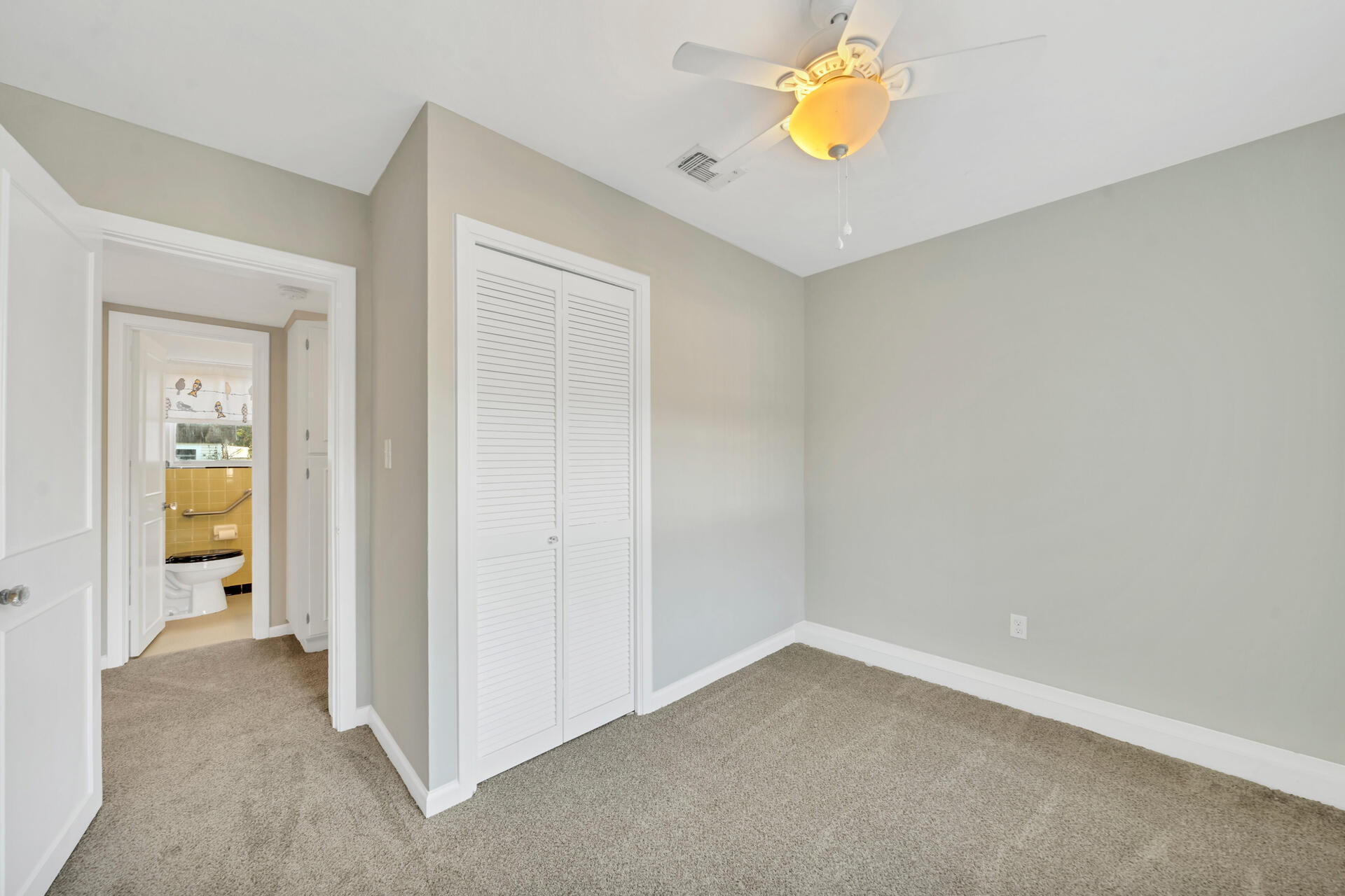 ELLIOTT POINT - Residential