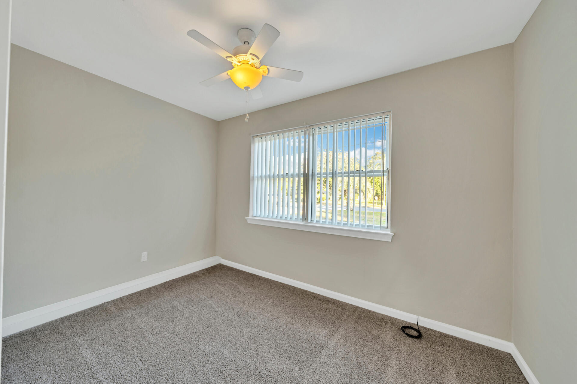 ELLIOTT POINT - Residential