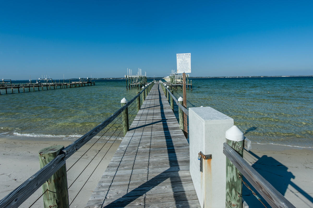 TRISTAN TOWERS - Residential