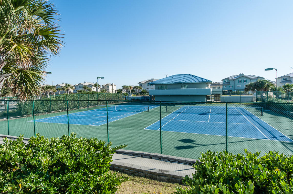 TRISTAN TOWERS - Residential