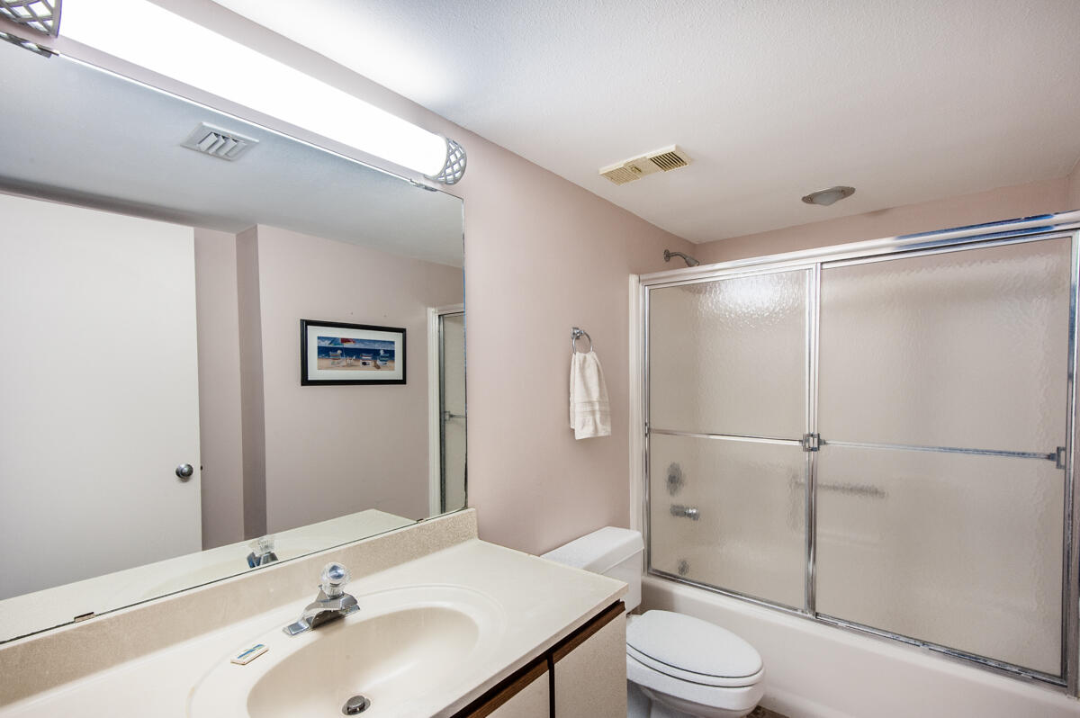 TRISTAN TOWERS - Residential