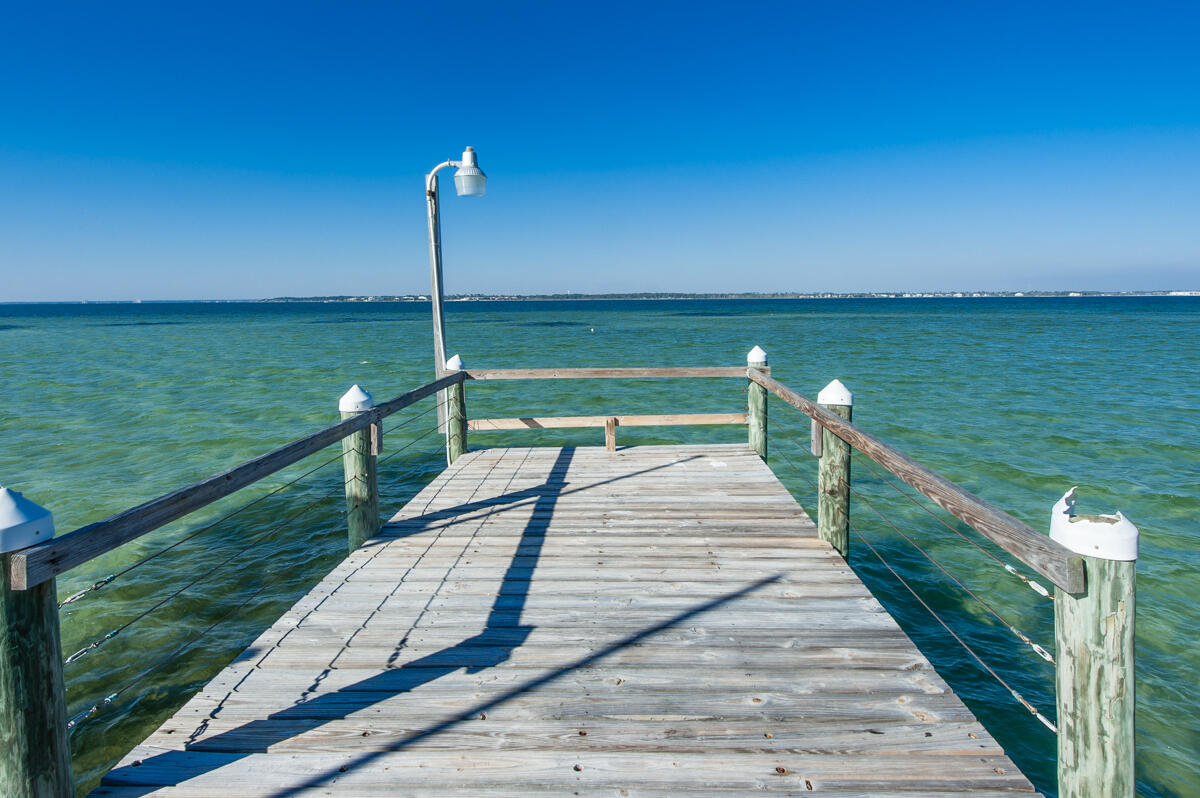 TRISTAN TOWERS - Residential