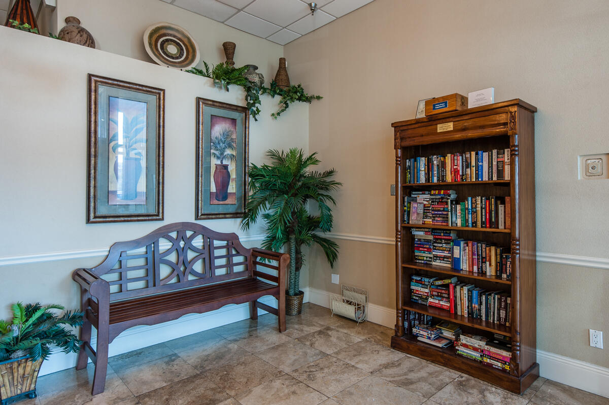 TRISTAN TOWERS - Residential