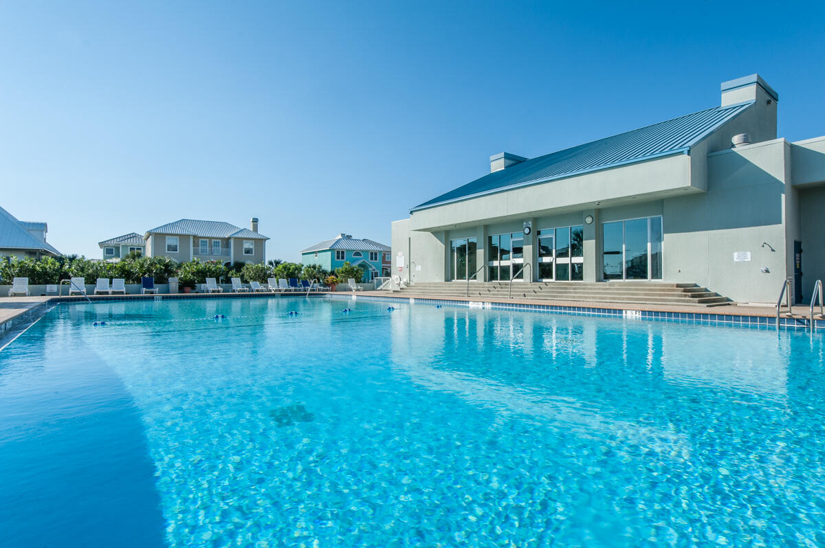 TRISTAN TOWERS - Residential