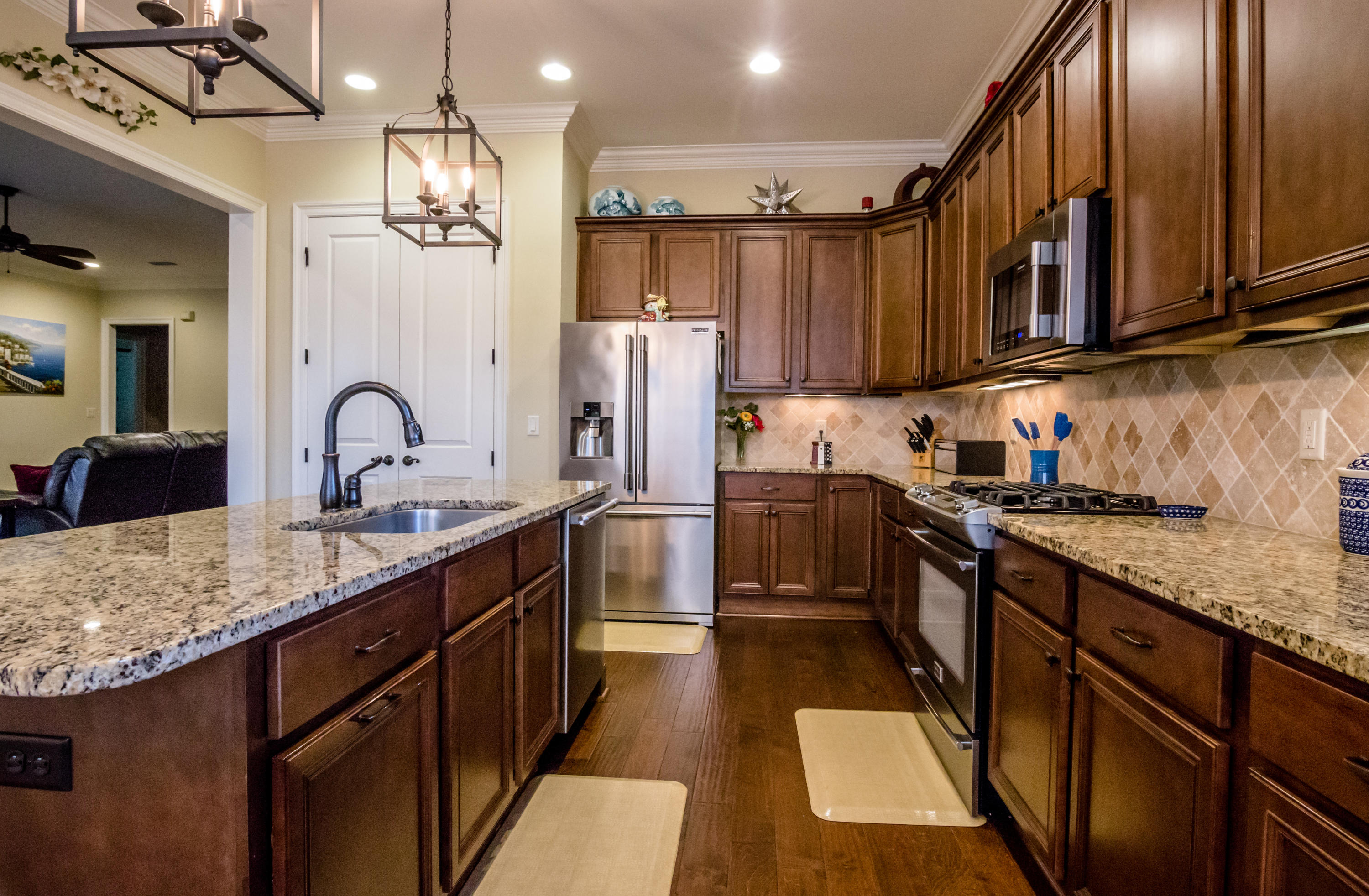 MAGNOLIA WOODS - Residential