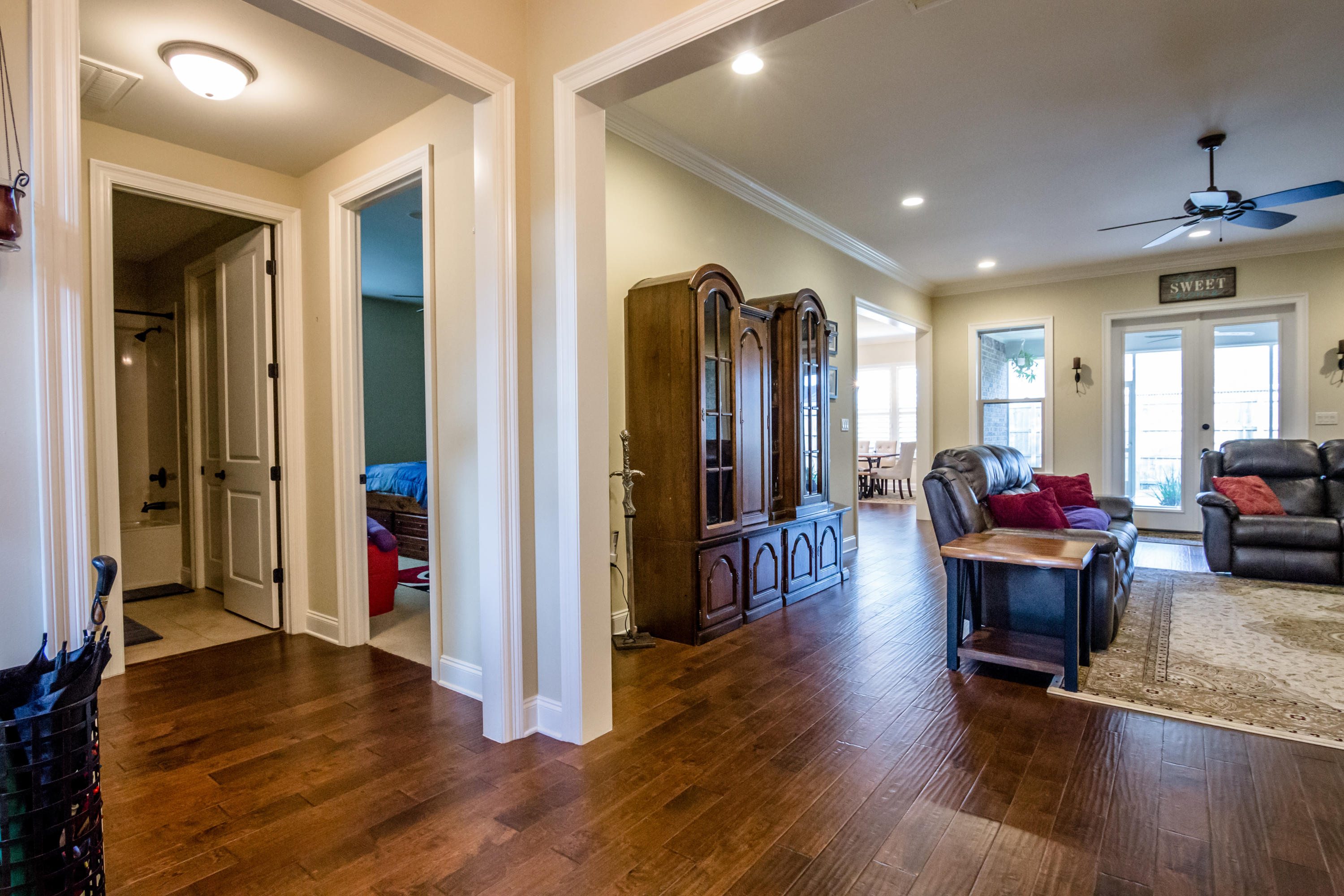 MAGNOLIA WOODS - Residential