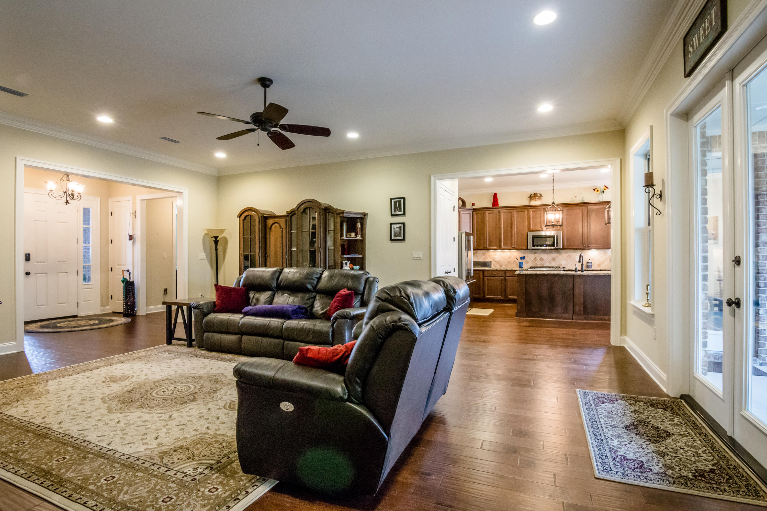 MAGNOLIA WOODS - Residential