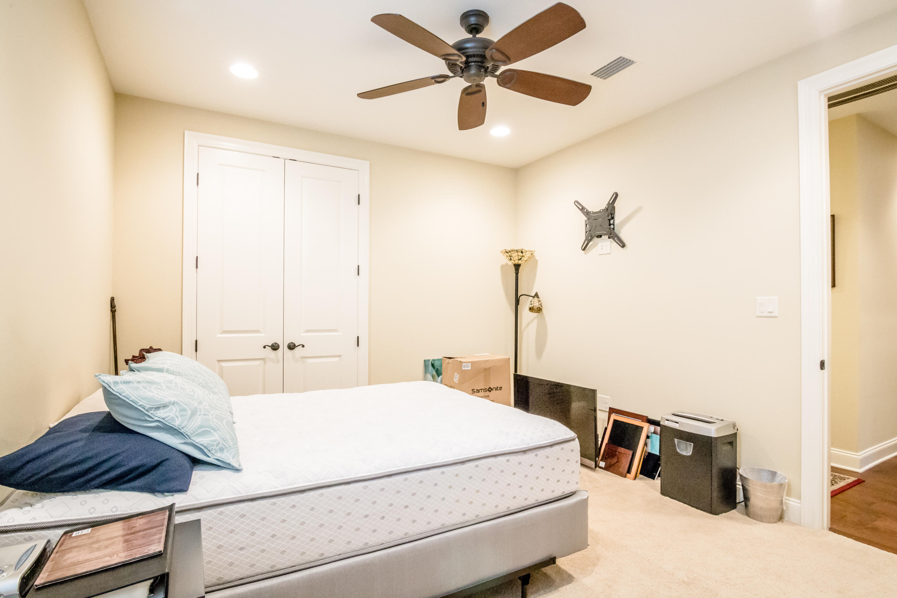 MAGNOLIA WOODS - Residential