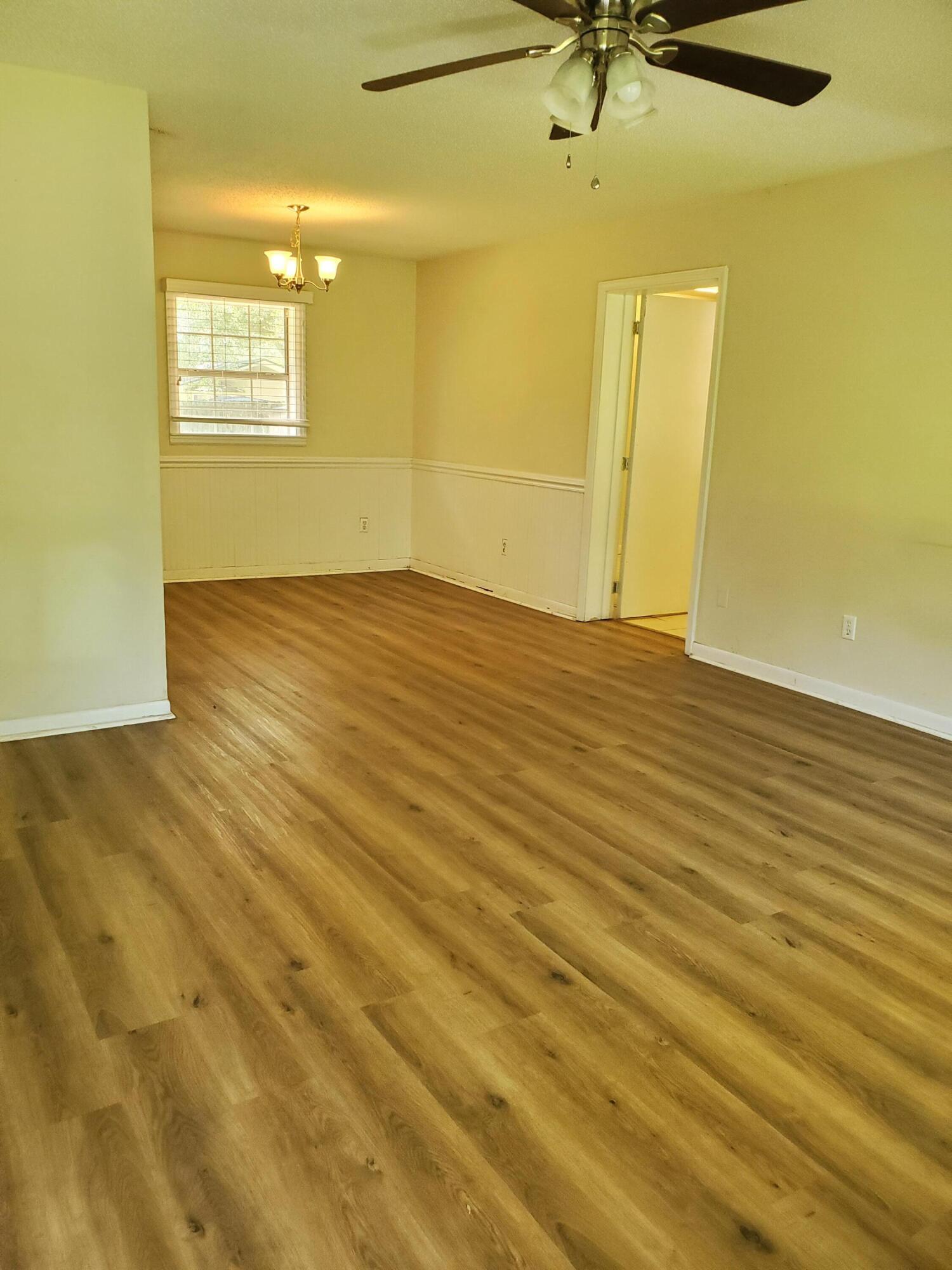 VALPARAISO PLAT 16 - Residential