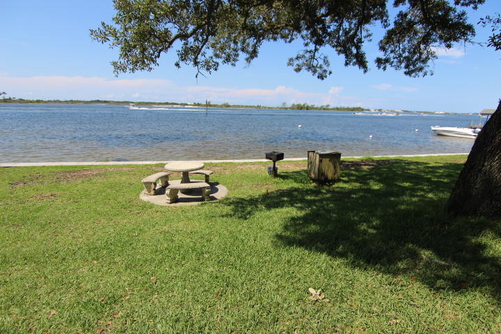 CEDARS CONDO - Residential