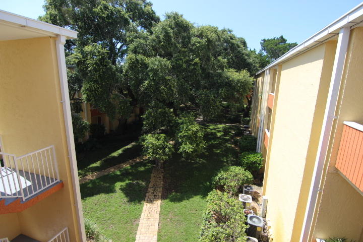 CEDARS CONDO - Residential