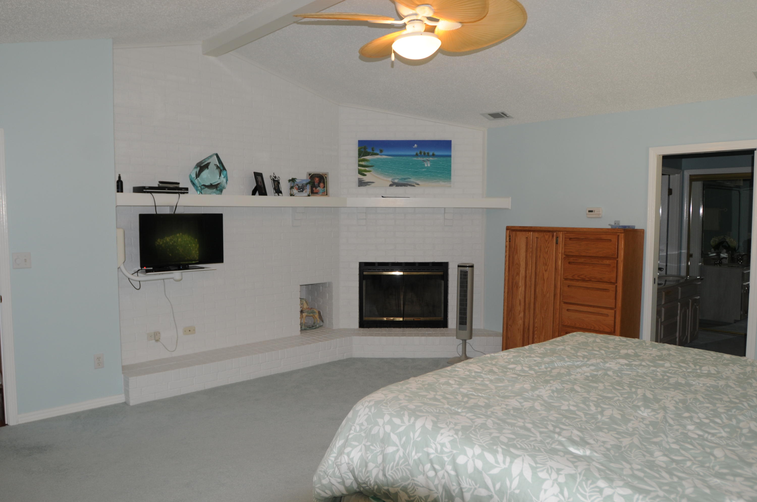 LIDO VILLAGE - Residential