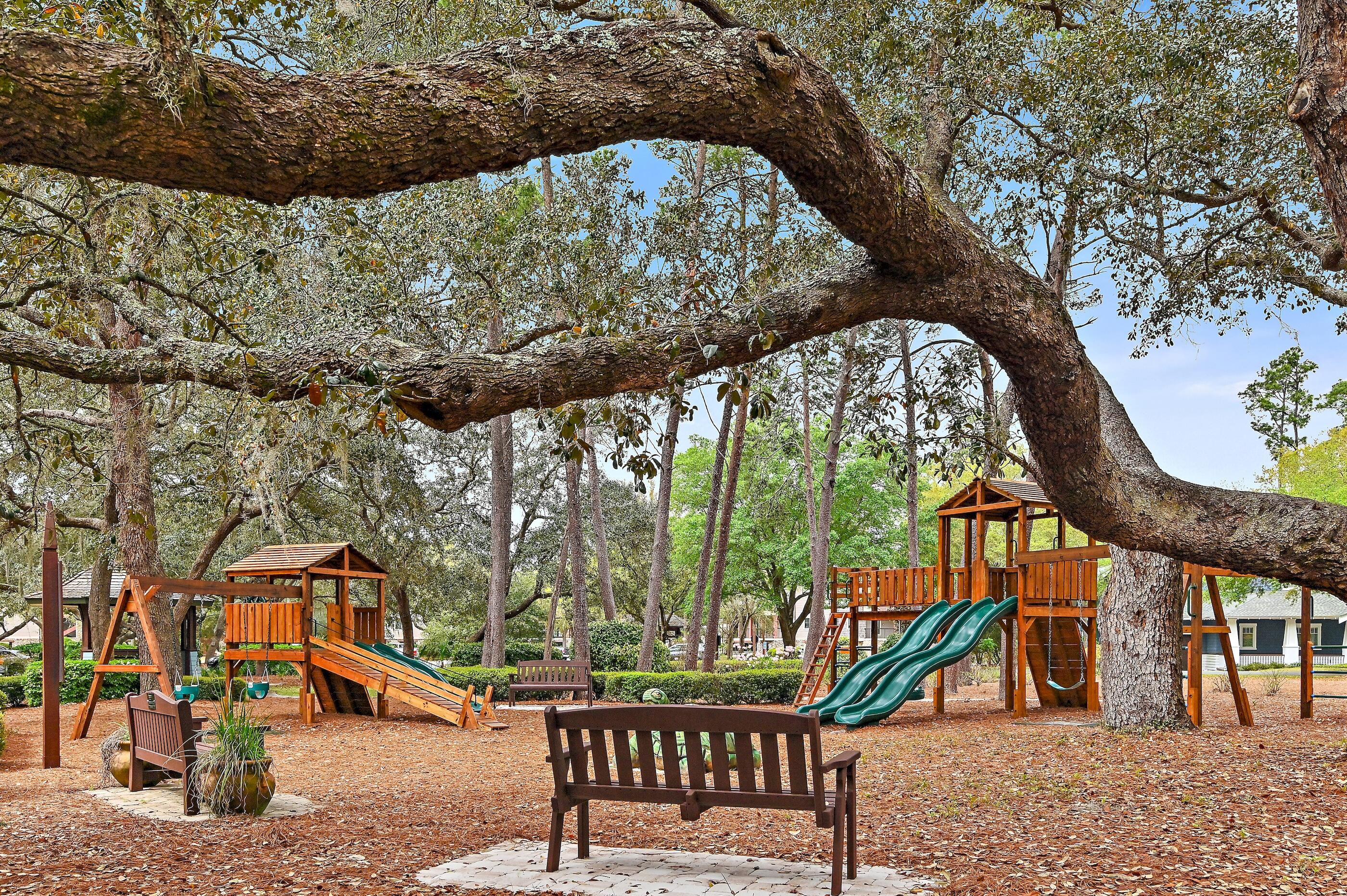 THE COURTS AT WILD HERON PHASE I - Residential