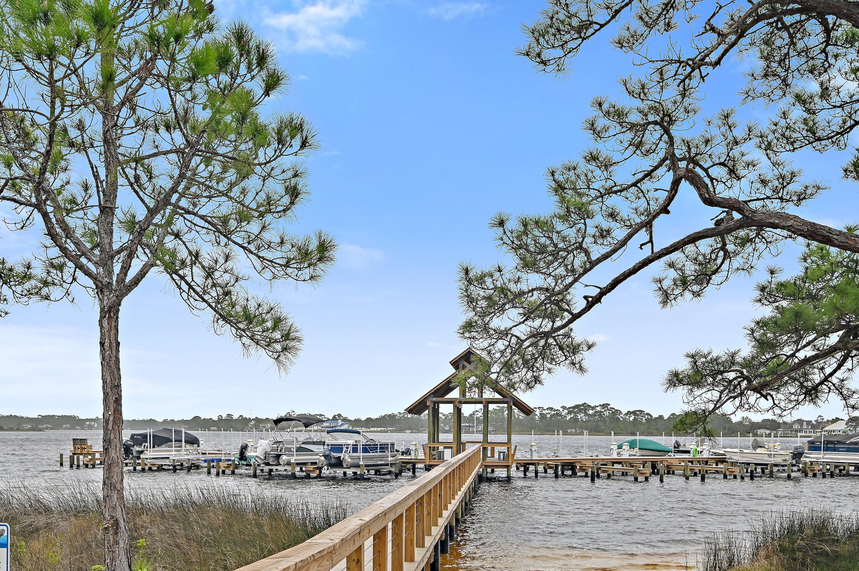 THE COURTS AT WILD HERON PHASE I - Residential