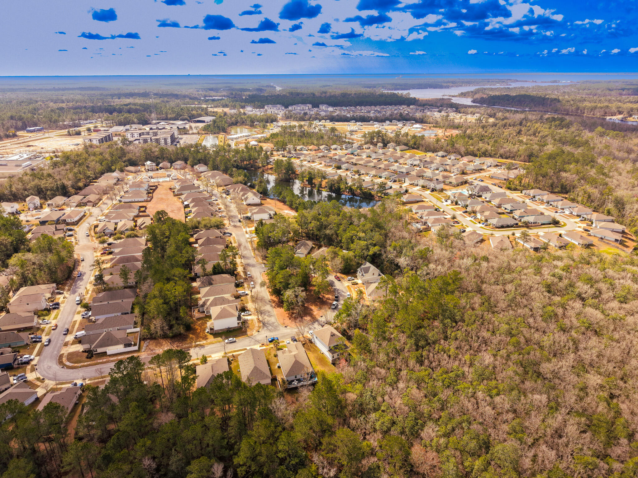 LAGRANGE LANDING - Land