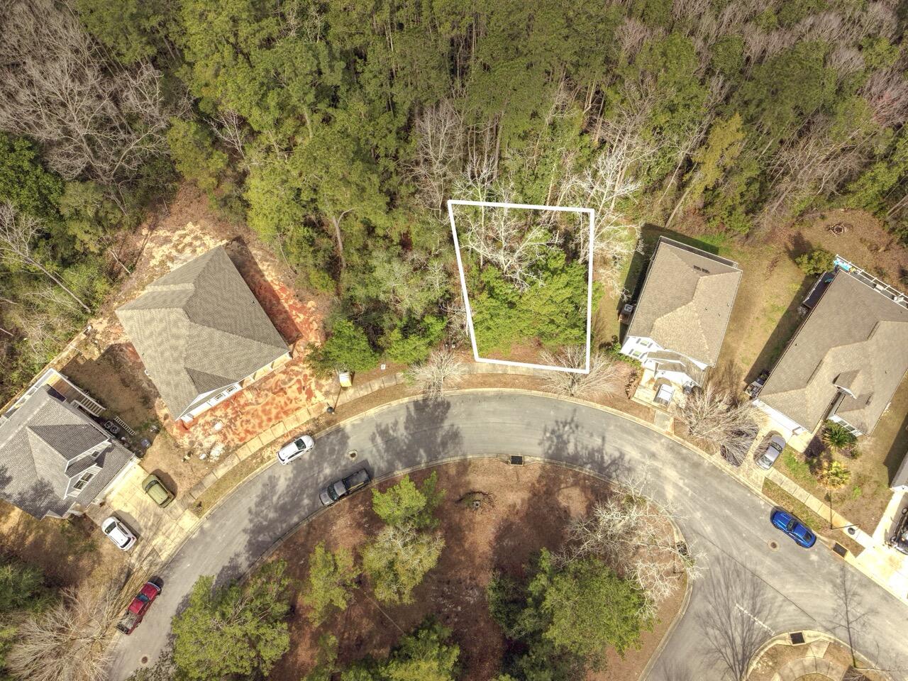 LAGRANGE LANDING - Land