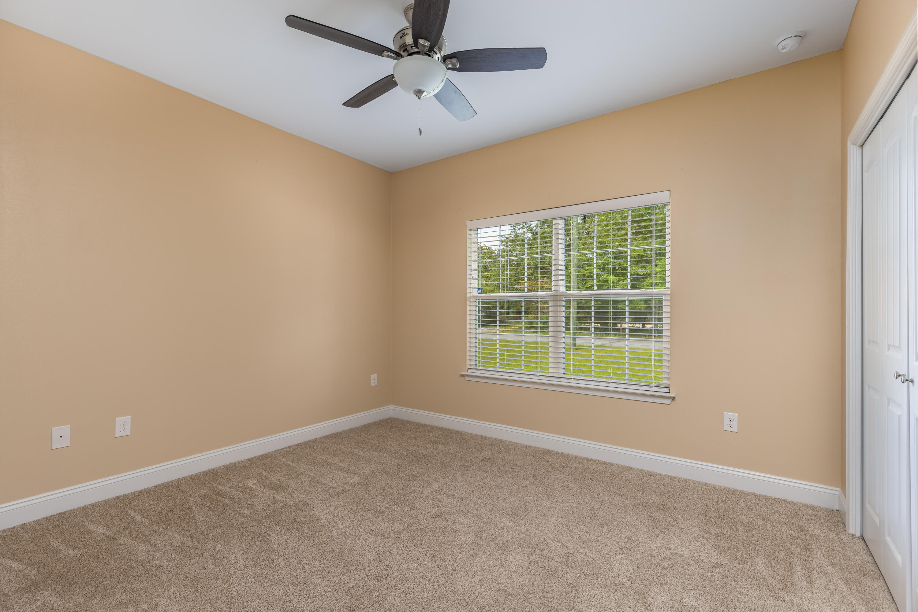 CRESCENT SHORES - Residential