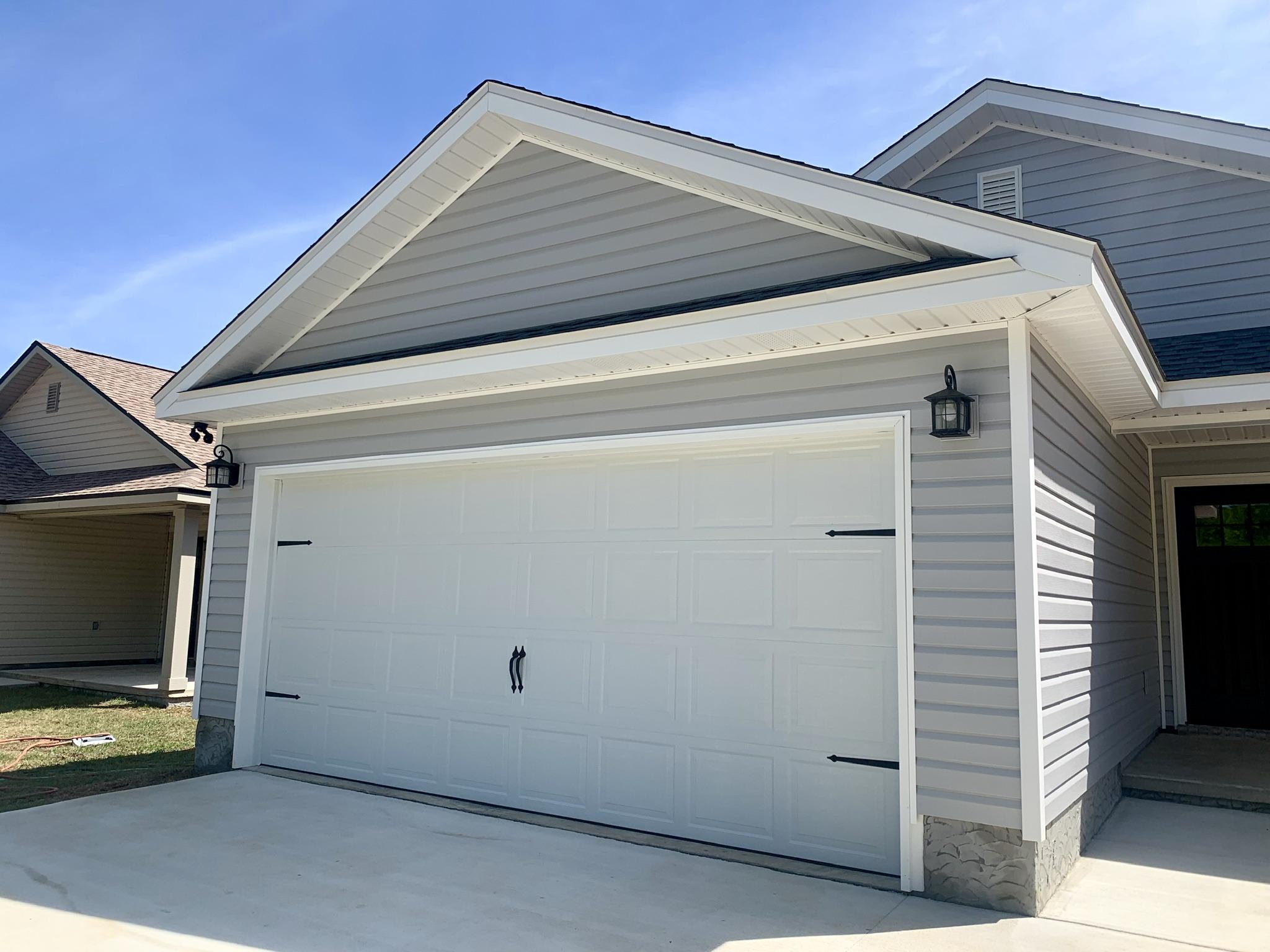 GARDEN CITY - Residential