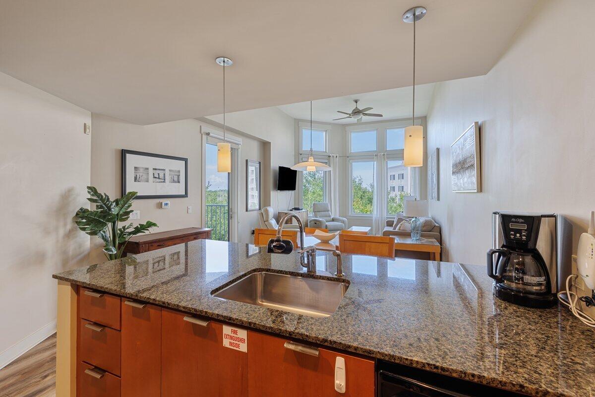 BAHIA CONDO - Residential