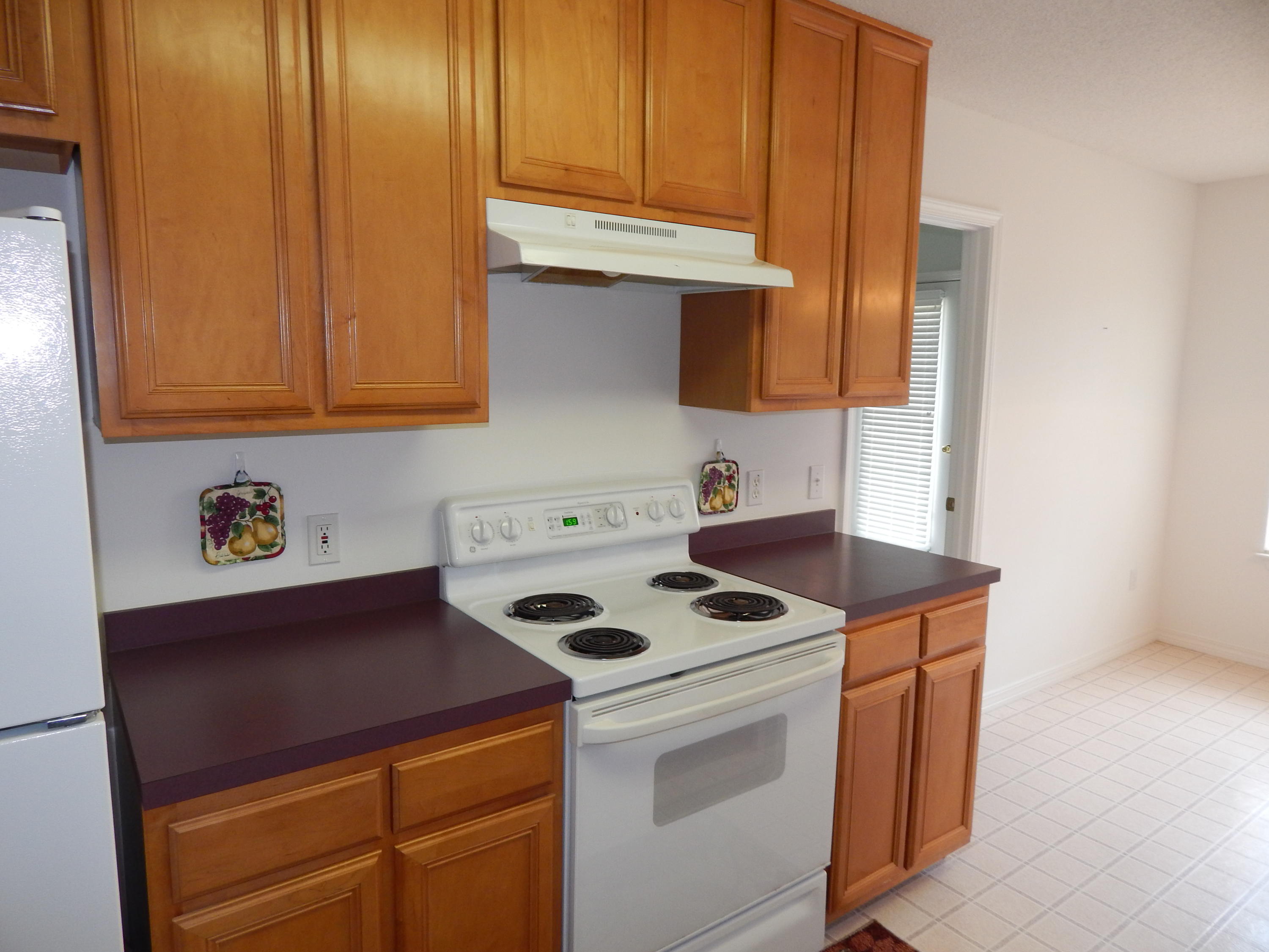 HOLLEY BY THE SEA - Residential