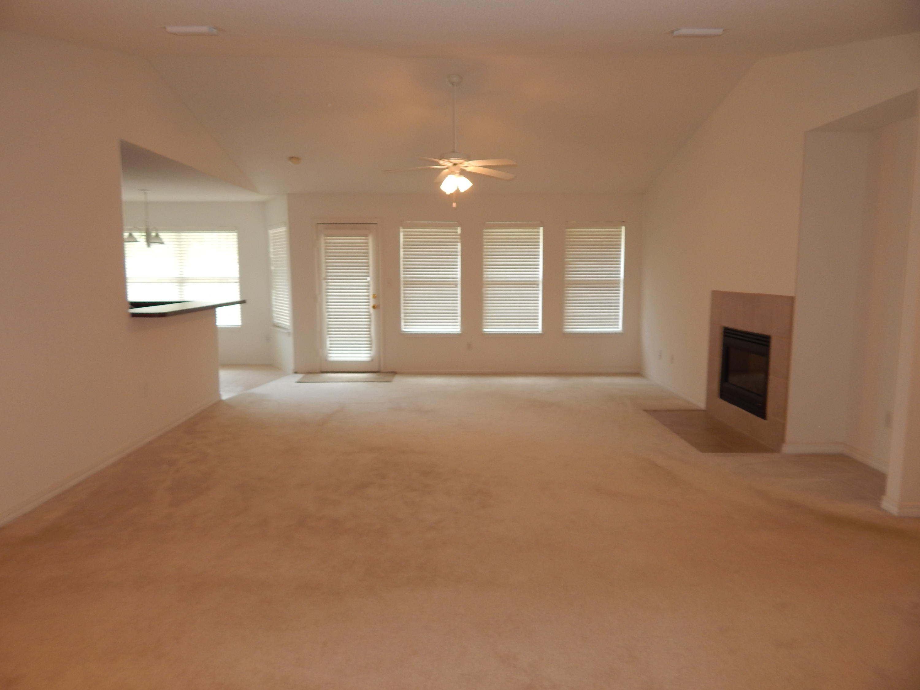 HOLLEY BY THE SEA - Residential