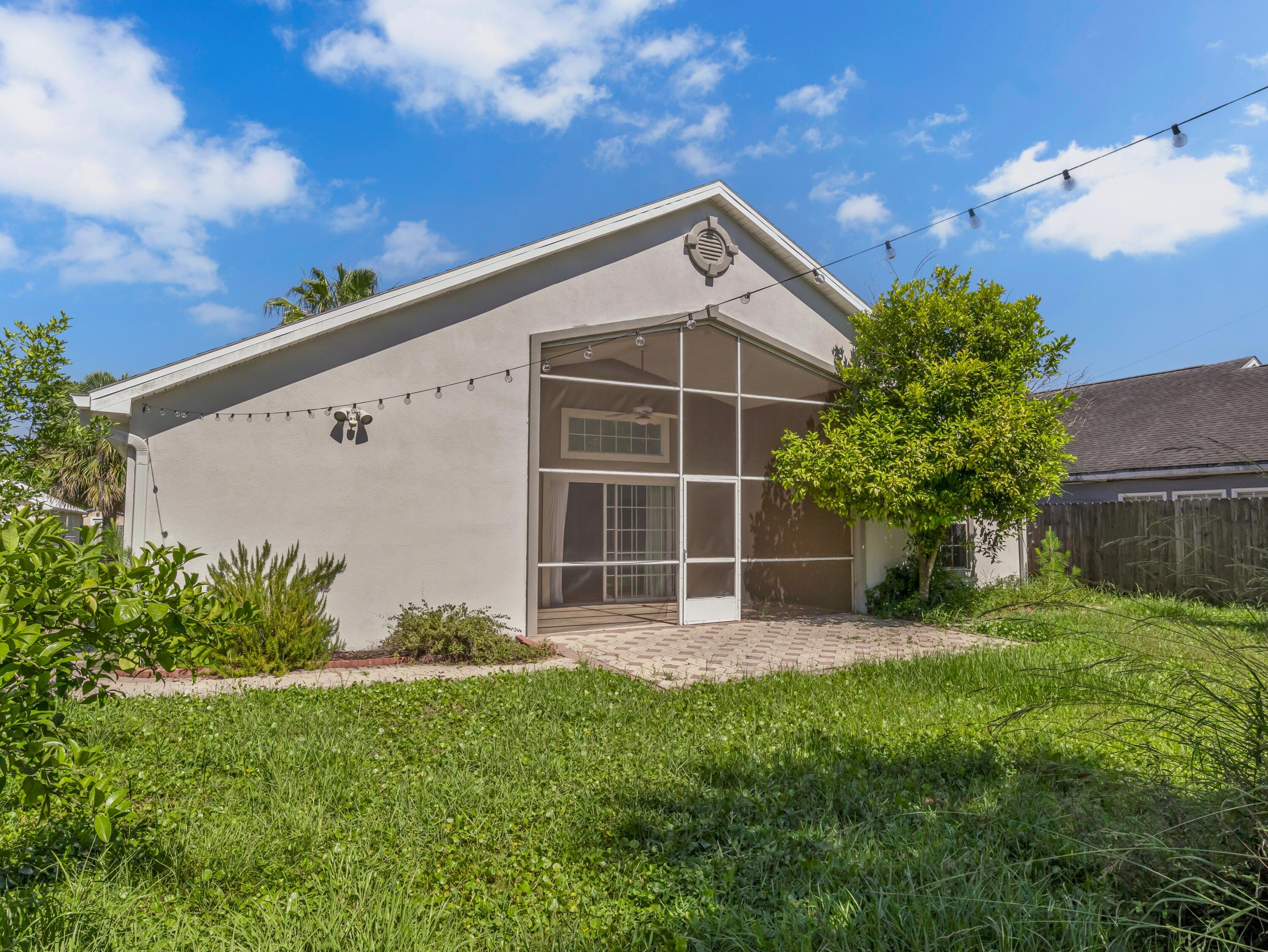 HIDDEN HARBOR ESTATES - Residential