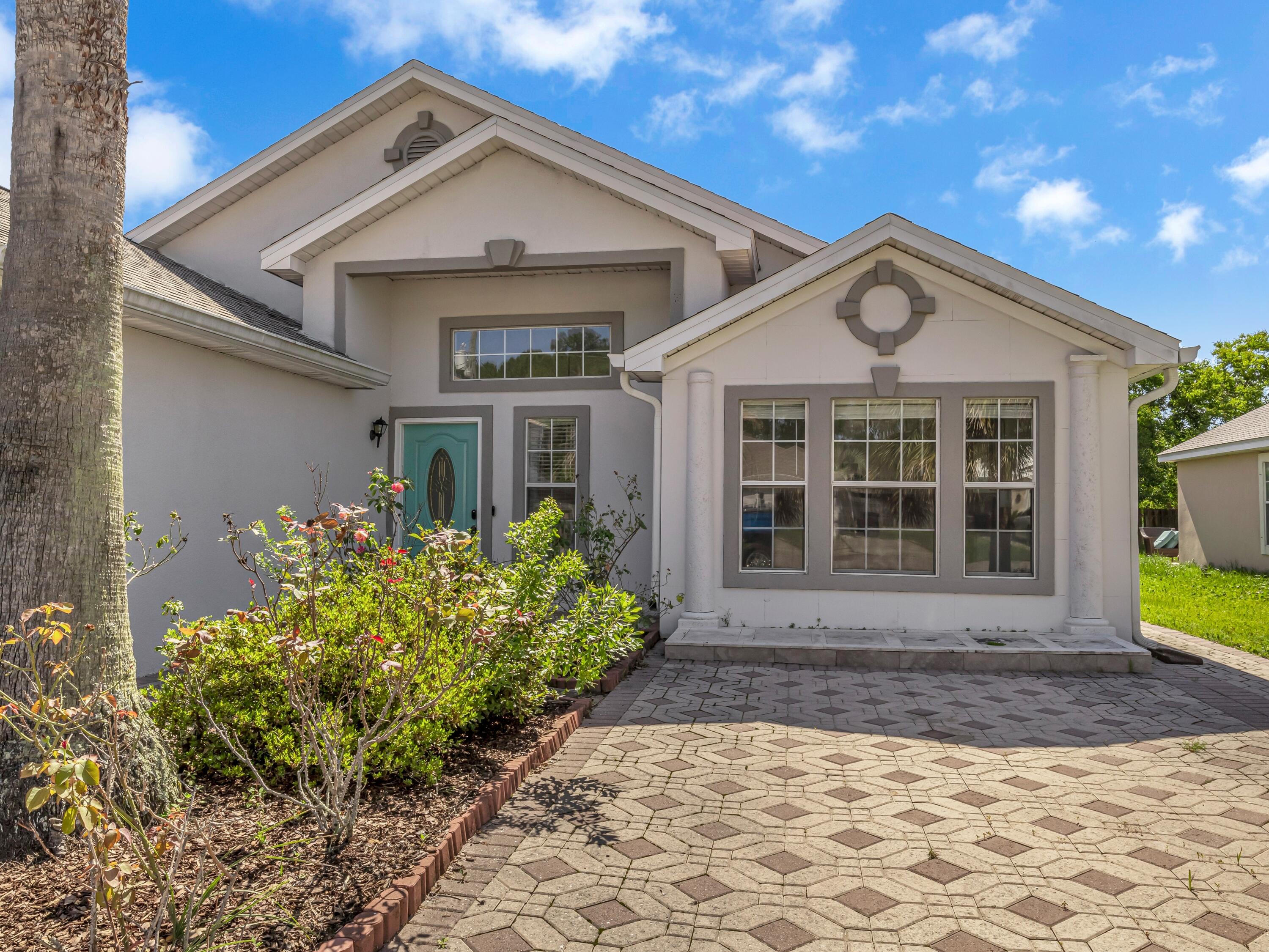 HIDDEN HARBOR ESTATES - Residential