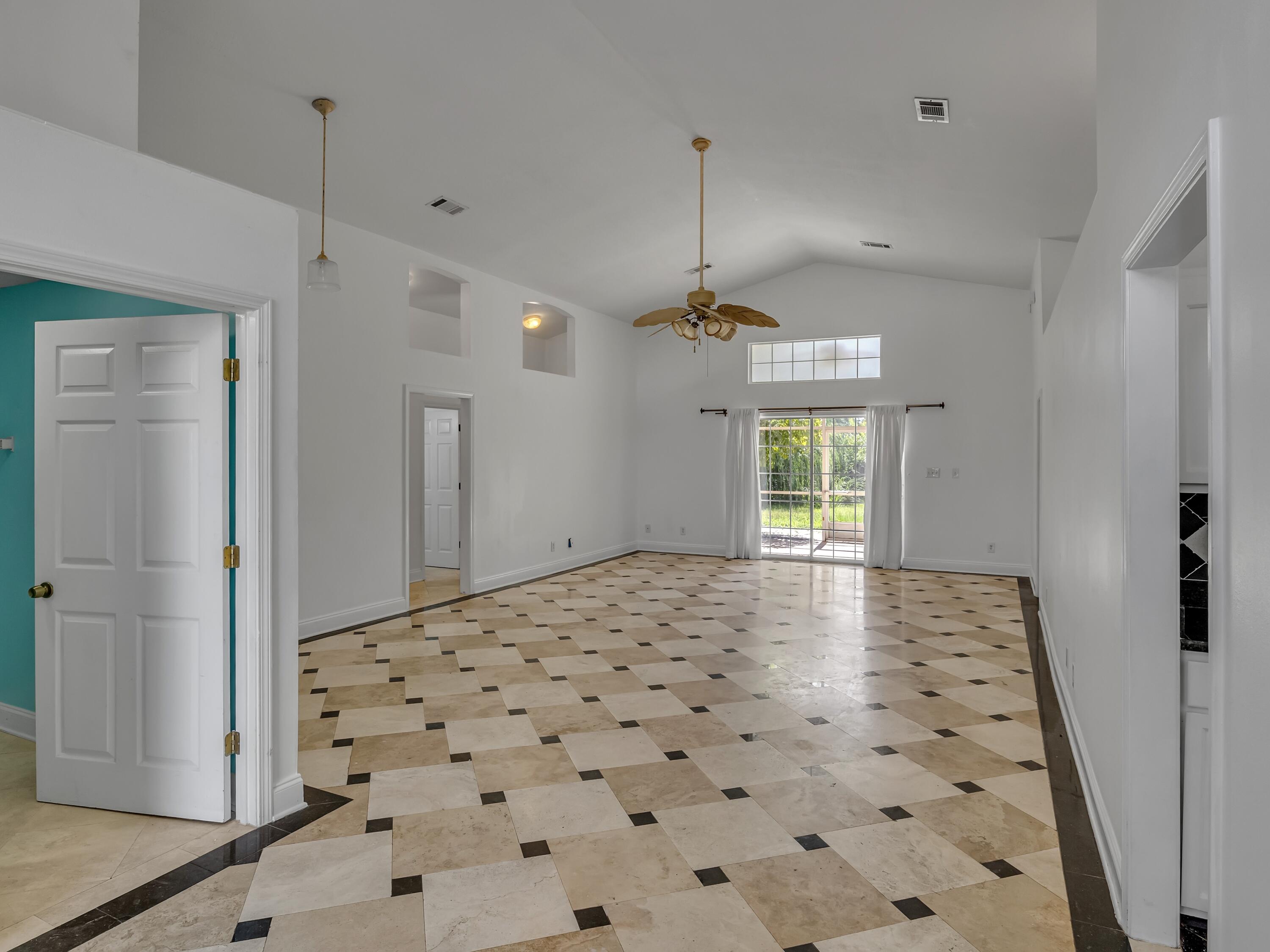 HIDDEN HARBOR ESTATES - Residential