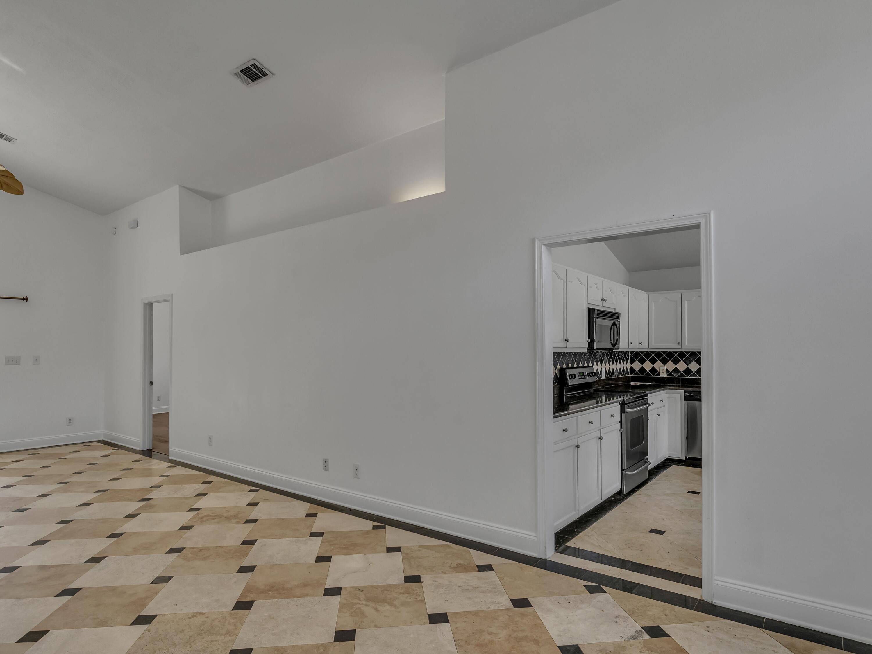 HIDDEN HARBOR ESTATES - Residential