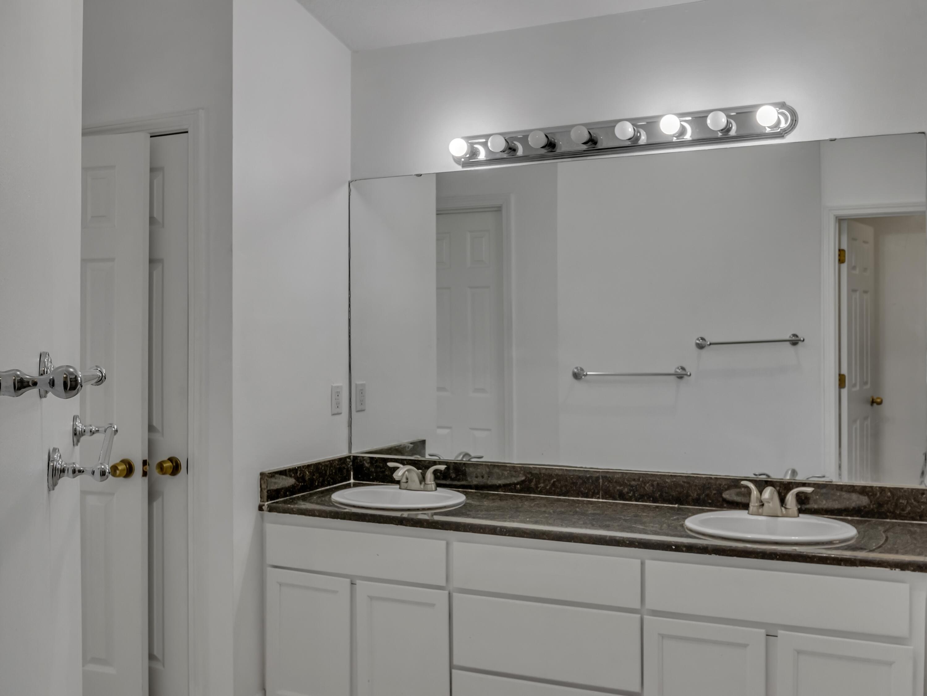 HIDDEN HARBOR ESTATES - Residential