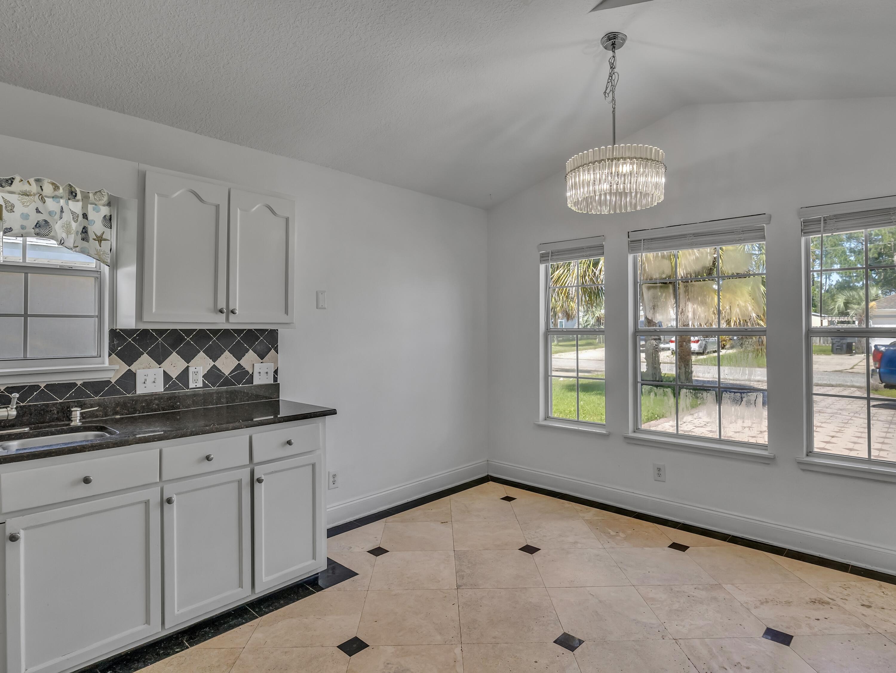 HIDDEN HARBOR ESTATES - Residential