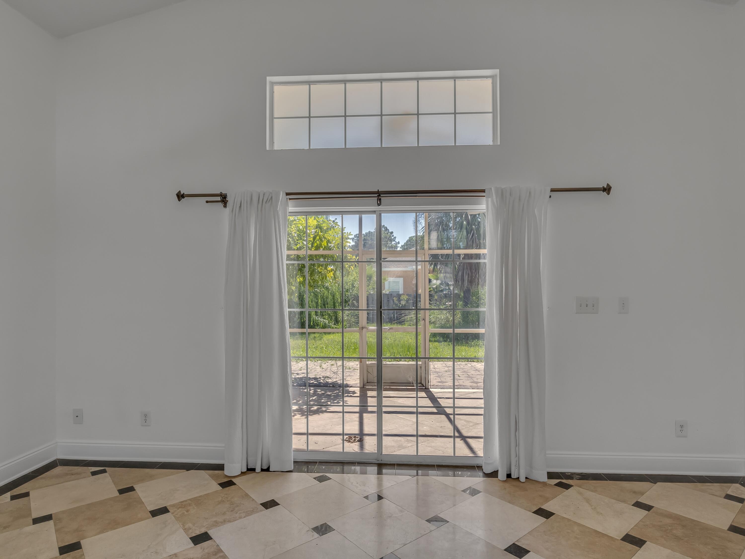 HIDDEN HARBOR ESTATES - Residential